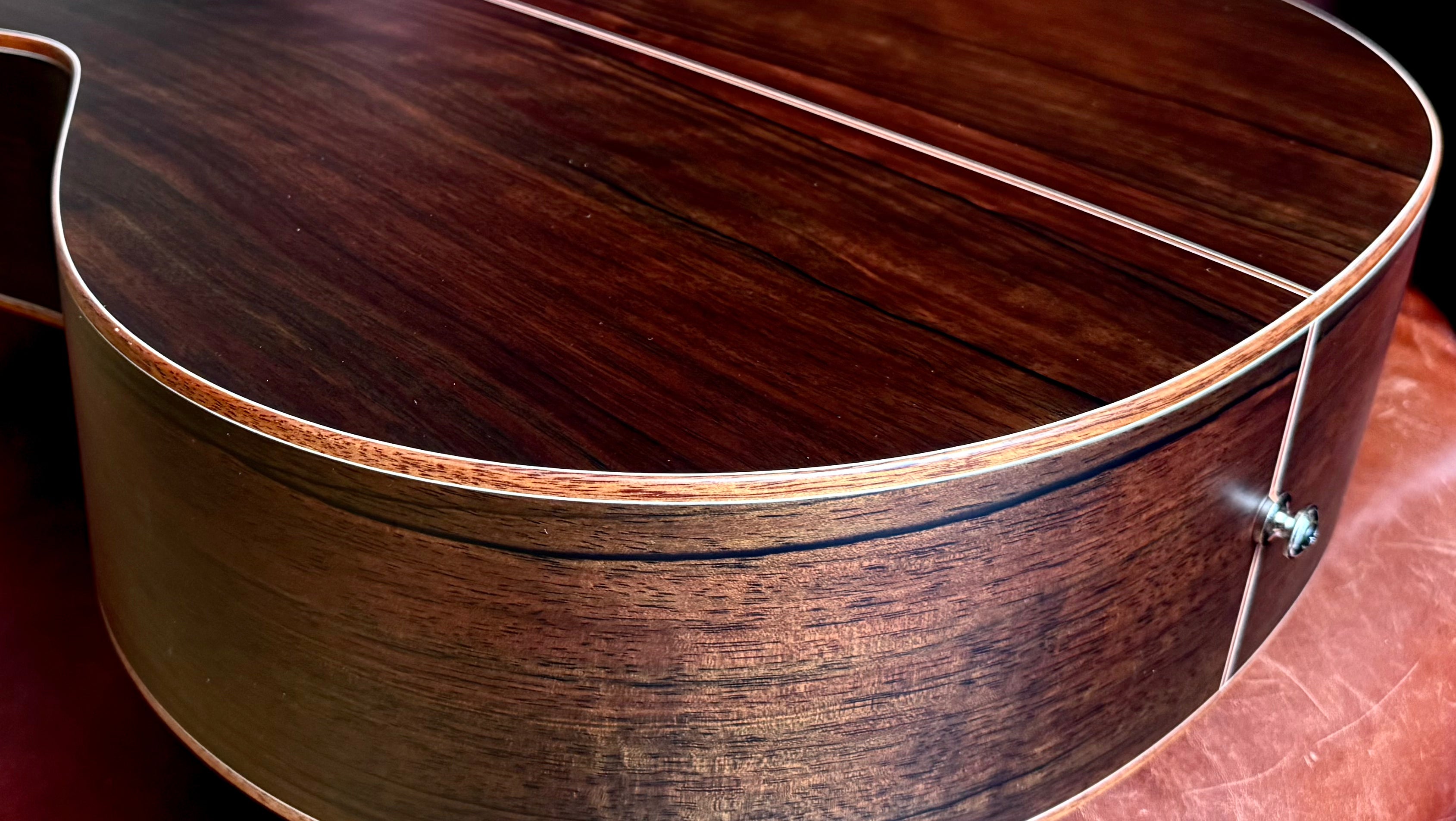 Furch Red Pure Deluxe Limited Run Malaysian Blackwood With Alpine Spruce Top - Richards Guitars Of Stratford Upon Avon