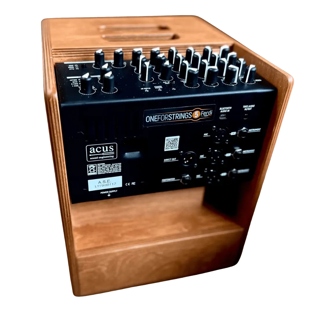 ACUS ONEFORSTRINGS 5 FERDI Wood (Richards Choice 1 Acoustic Amp) - Richards Guitars Of Stratford Upon Avon