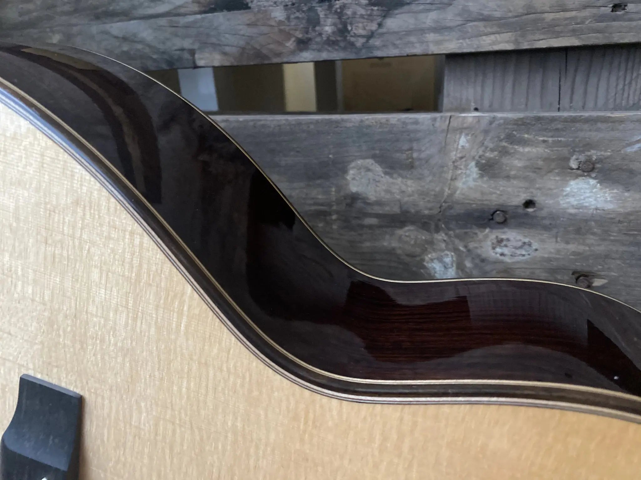 Auden Artist 45 Chester Full Body Spruce/Rosewood Full Body. - Richards Guitars Of Stratford Upon Avon
