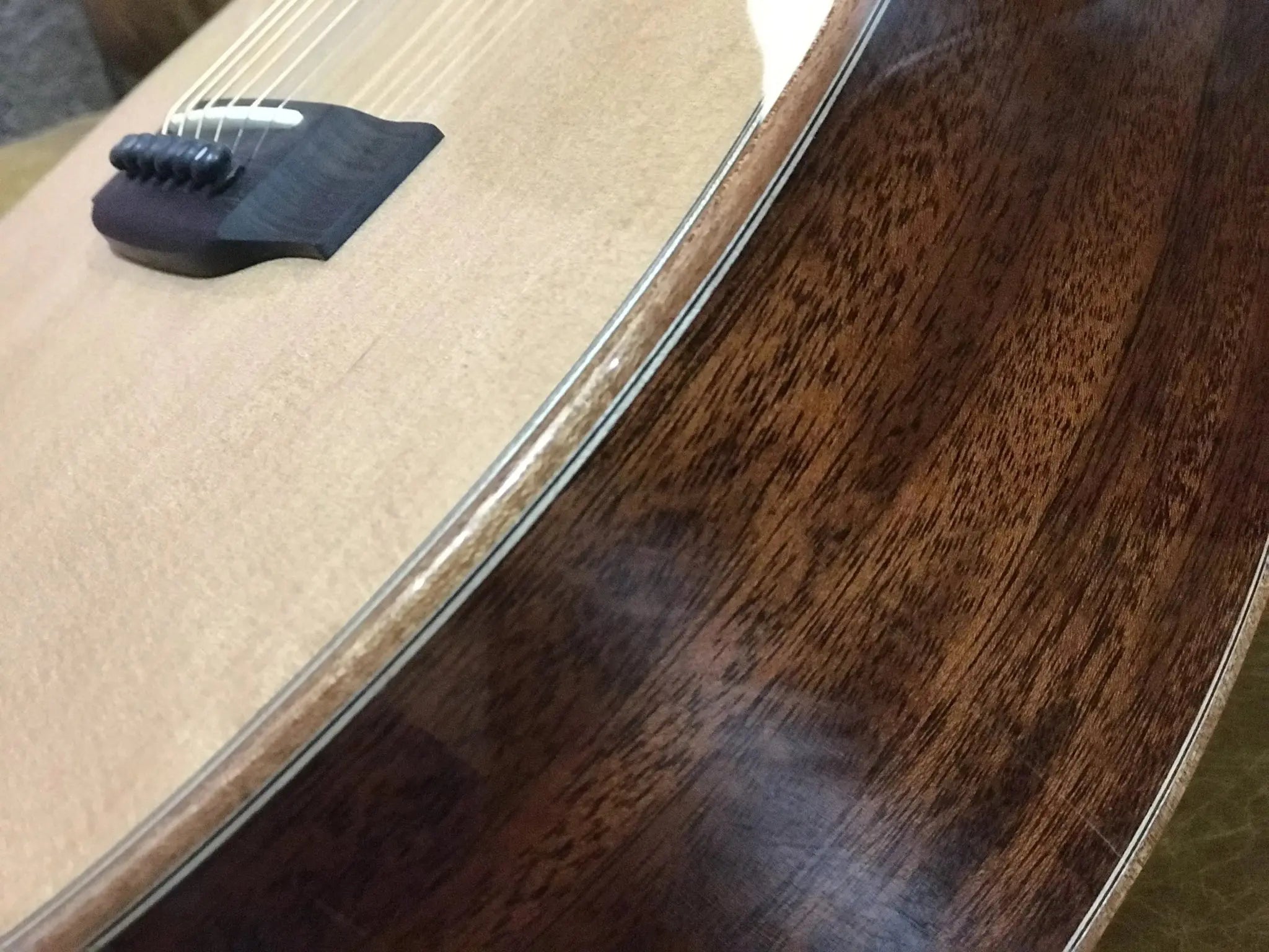 AUDEN MAHOGANY SERIES – EMILY ROSE FULL BODY - Richards Guitars Of Stratford Upon Avon