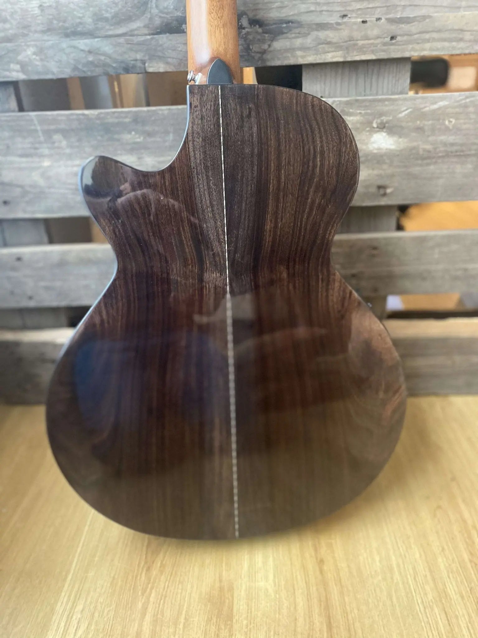 Cort CEC7 Slimline Electro Nylon Hybrid - Richards Guitars Of Stratford Upon Avon