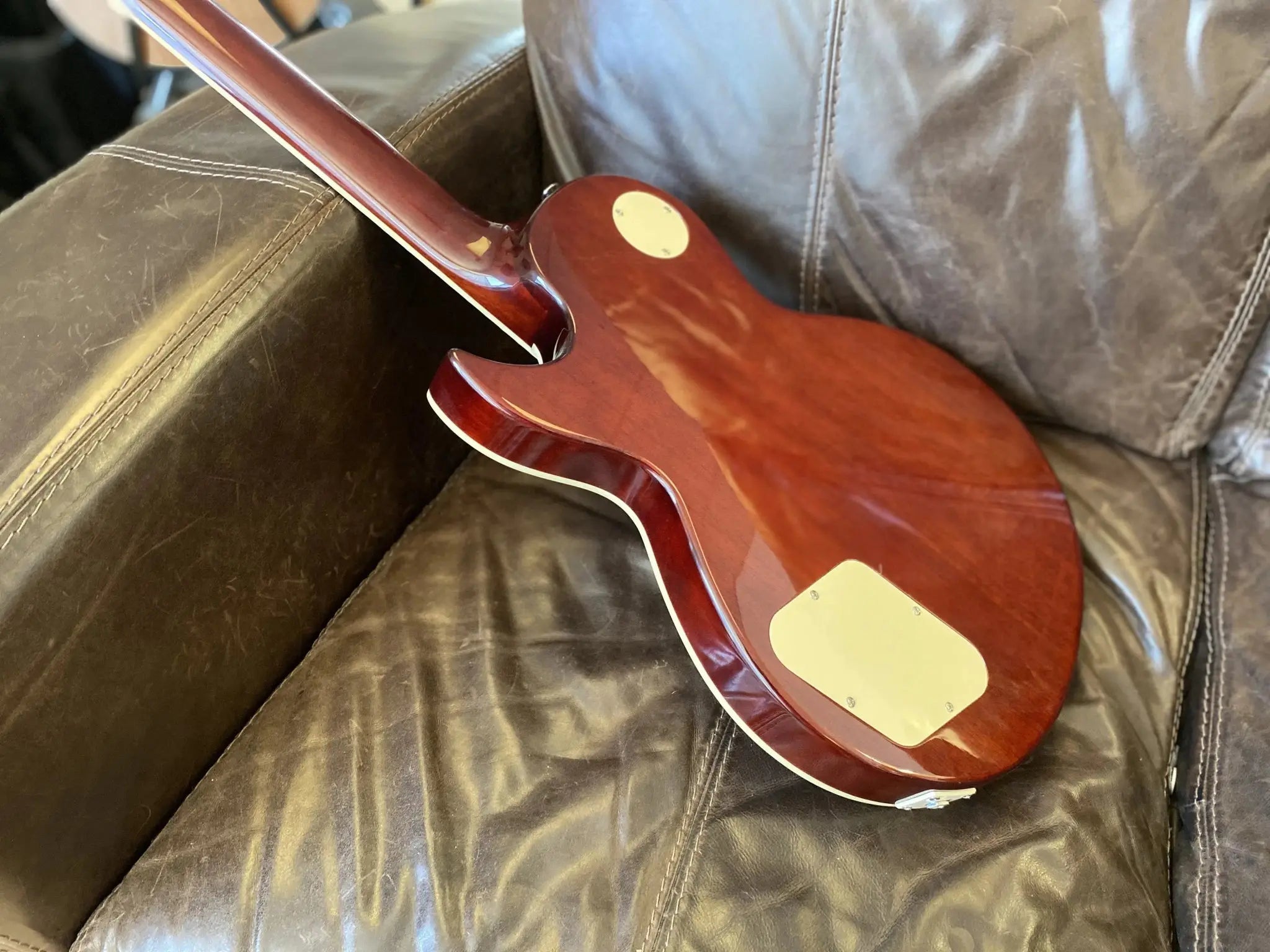 Cort CR250 AA Antique Amber Electric Guitar - Richards Guitars Of Stratford Upon Avon