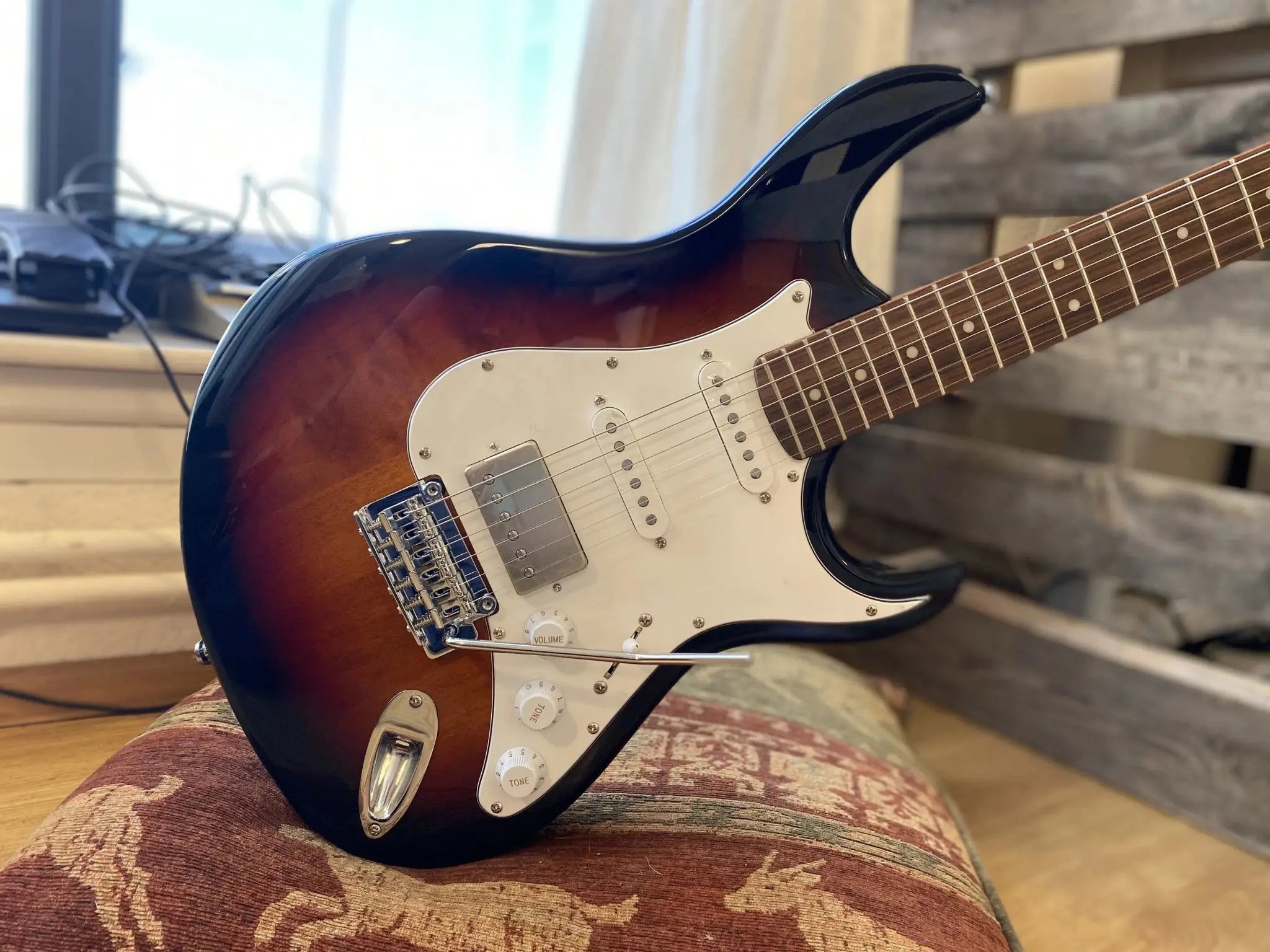 Cort G260CS 3 Tone Sunburst - Richards Guitars Of Stratford Upon Avon