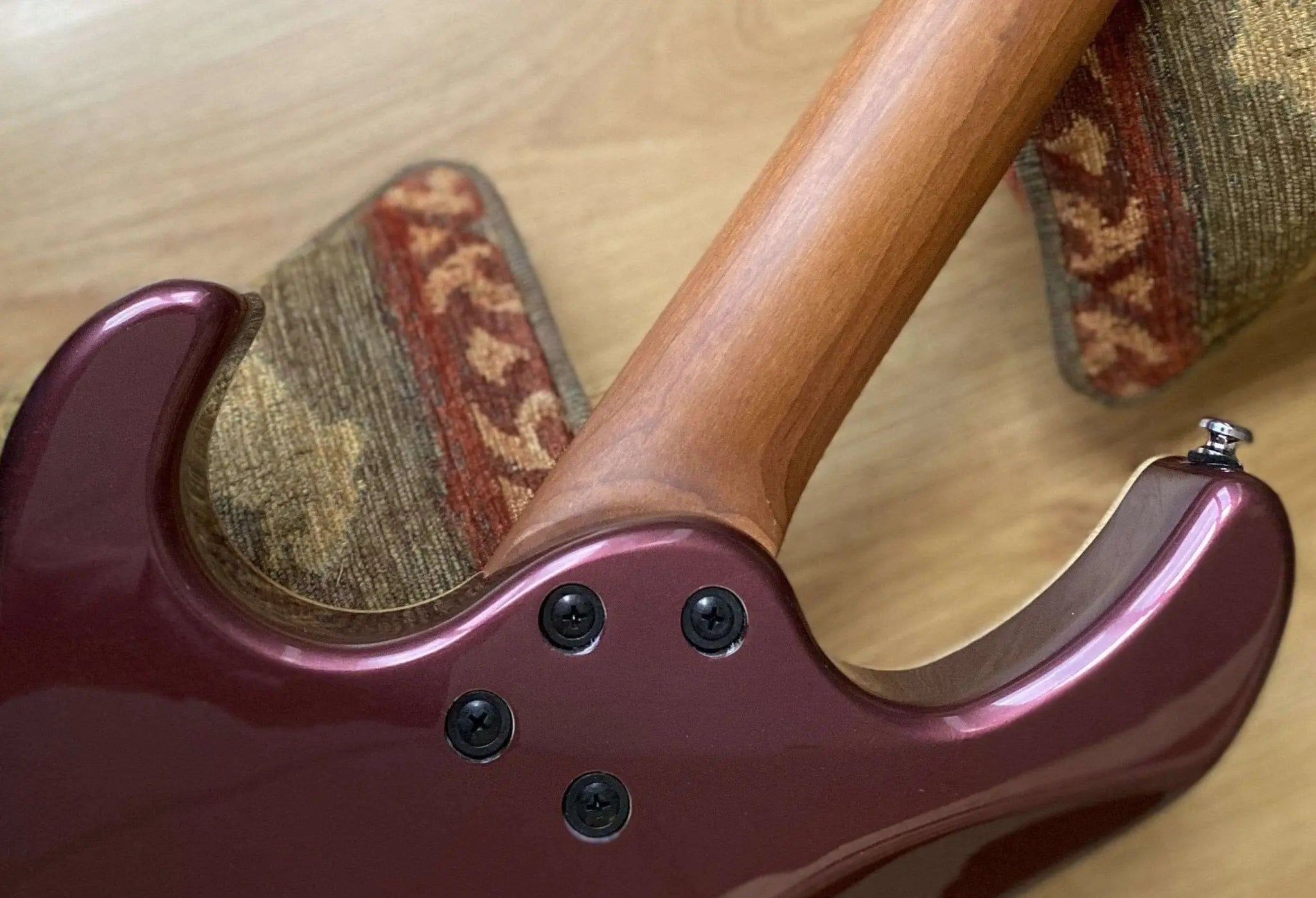 Cort G300 Pro Vivid Burgundy - Richards Guitars Of Stratford Upon Avon