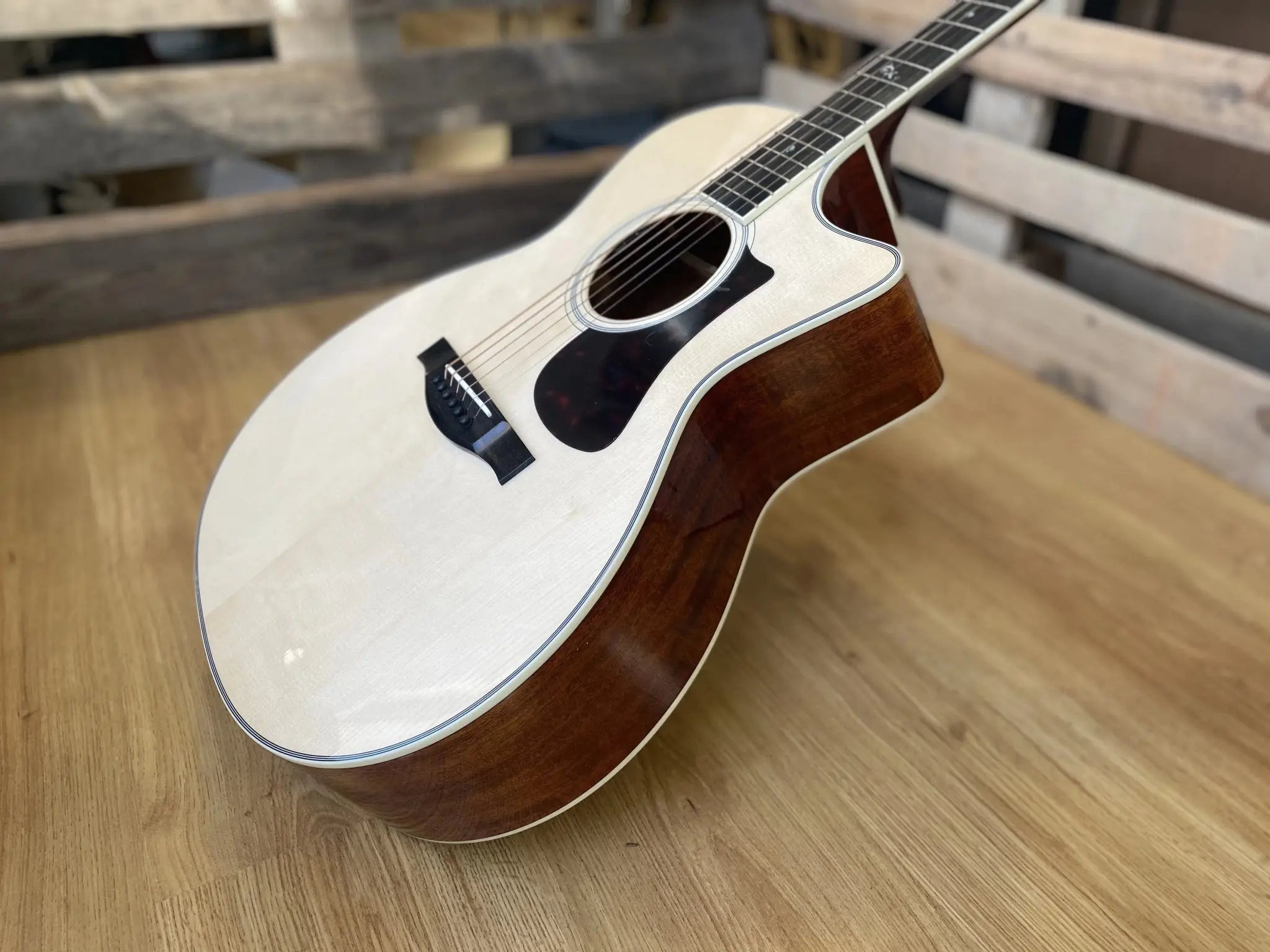 Eastman AC322CE Grand Auditorium Electro Acoustic Guitar w/ cutaway (Price inc. Custom Pro Setup Package) - Richards Guitars Of Stratford Upon Avon