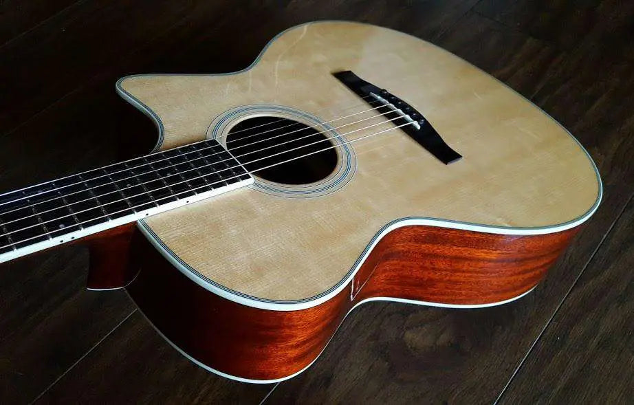 Eastman AC322CE Grand Auditorium Left Handed (Price inc. Custom Pro Setup Package) - Richards Guitars Of Stratford Upon Avon