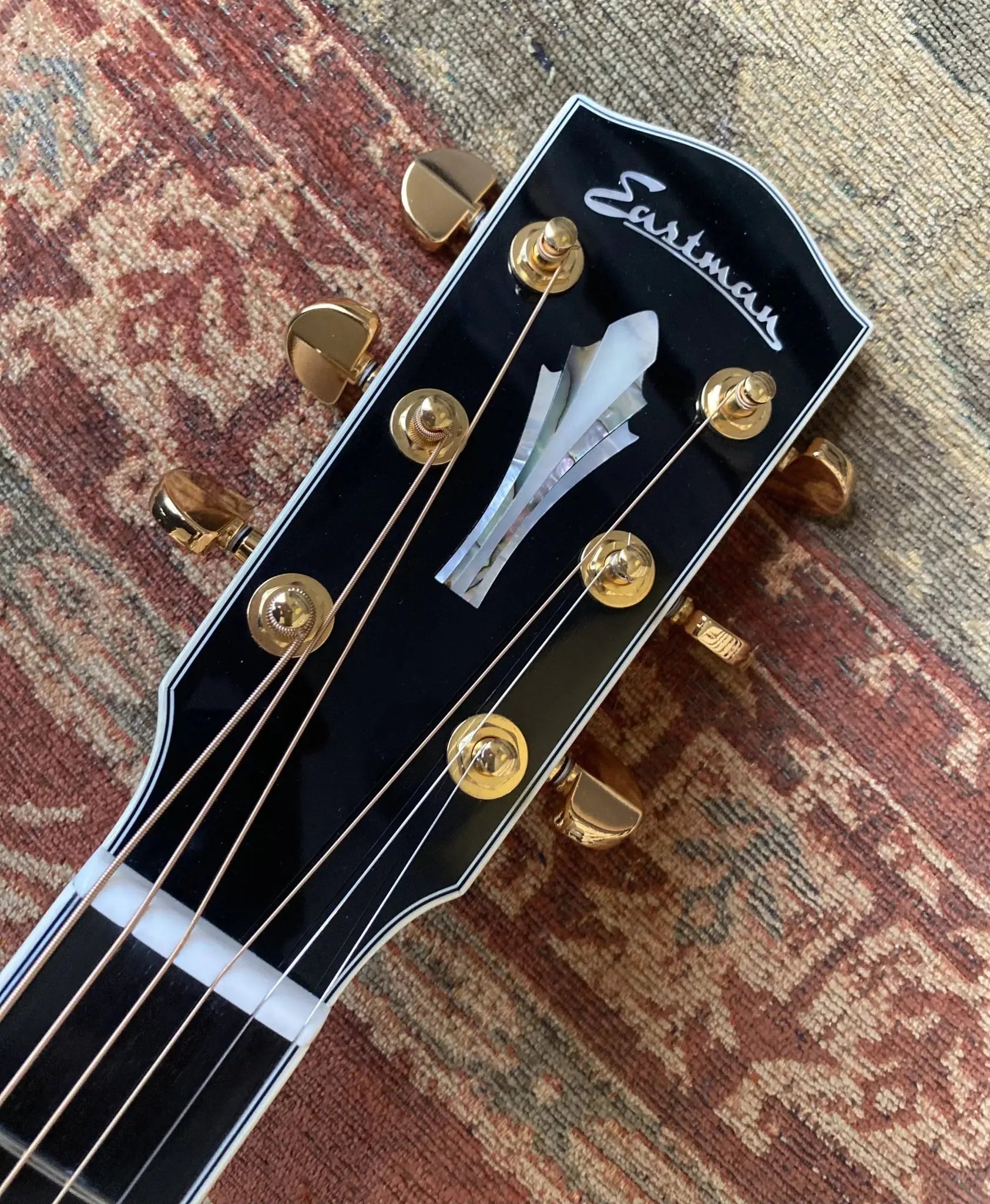 Eastman AC630 - BD (Price inc. Custom Pro Setup Package) - Richards Guitars Of Stratford Upon Avon