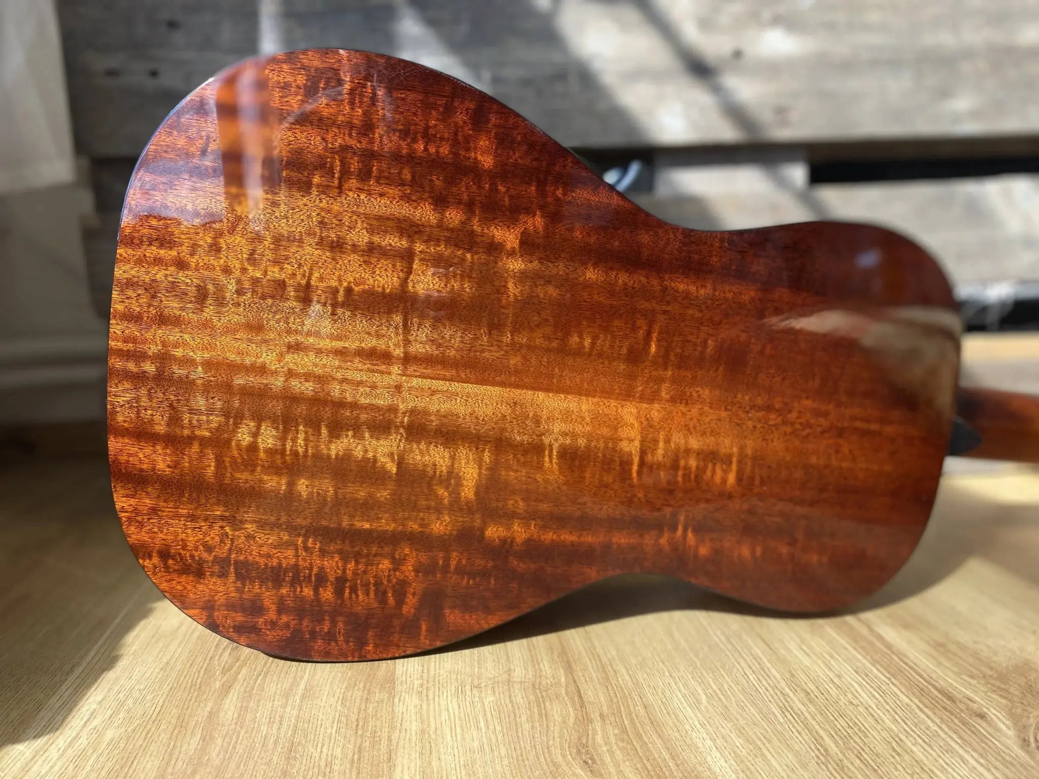 Eastman E10P TC Parlour model With Thermo Cured Top (Price inc. Custom Pro Setup Package) - Richards Guitars Of Stratford Upon Avon