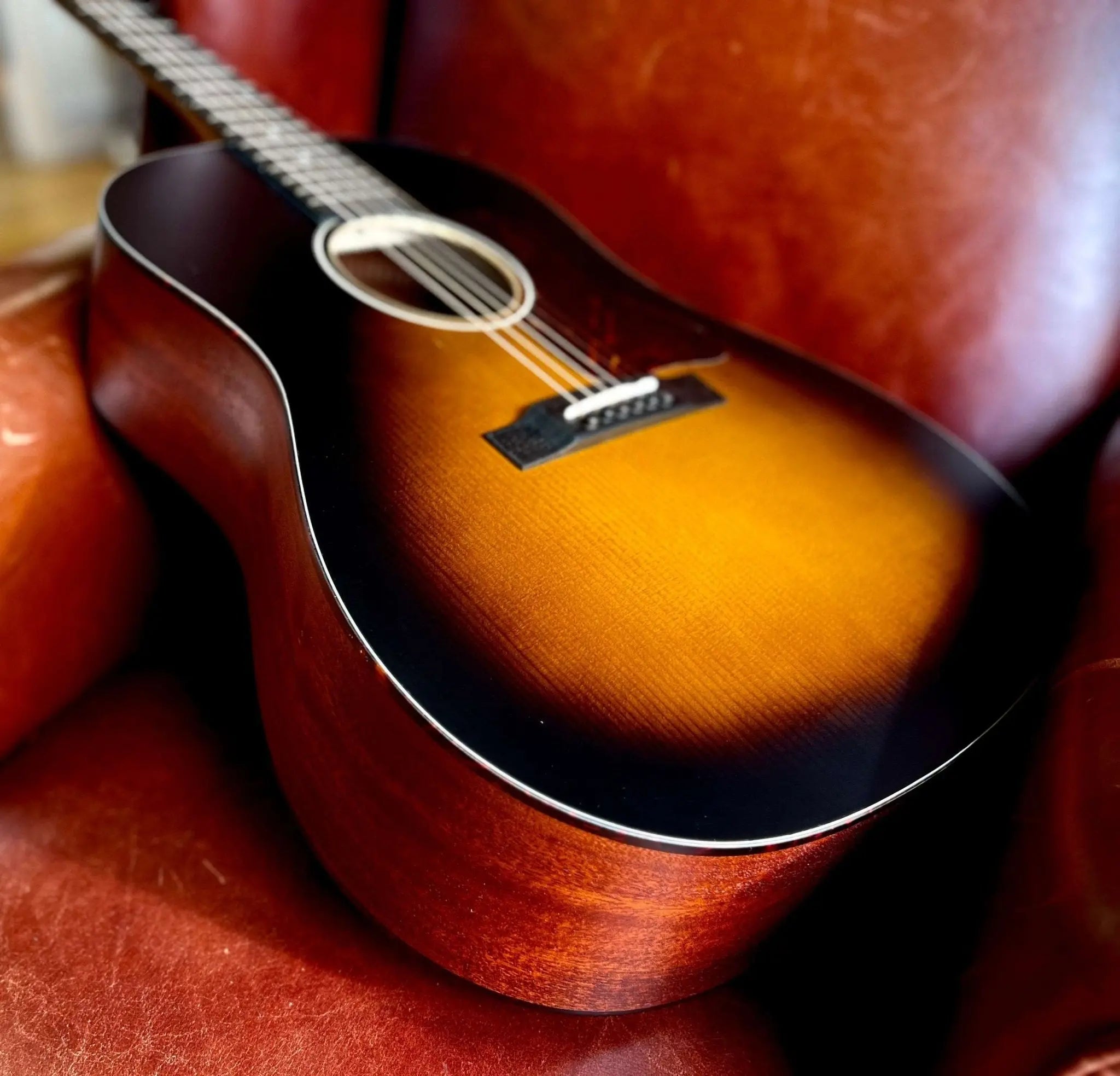 Eastman E1SS - SB, Sunburst, Acoustic Guitar (Price inc. Custom Pro Setup Package) - Richards Guitars Of Stratford Upon Avon