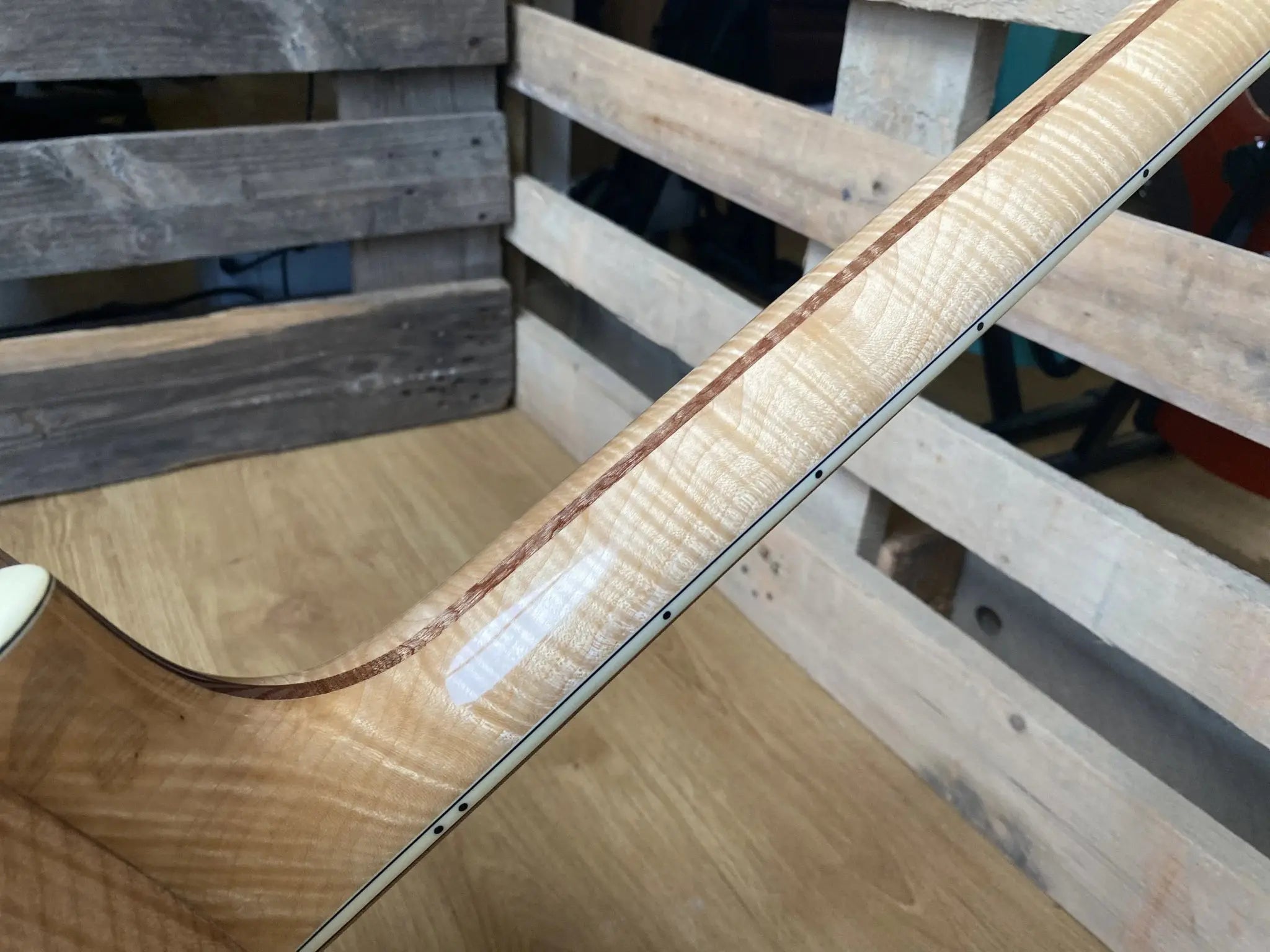 Eastman Eastman AC630L - BD Left Handed (Price inc. Custom Pro Setup Package) - Richards Guitars Of Stratford Upon Avon