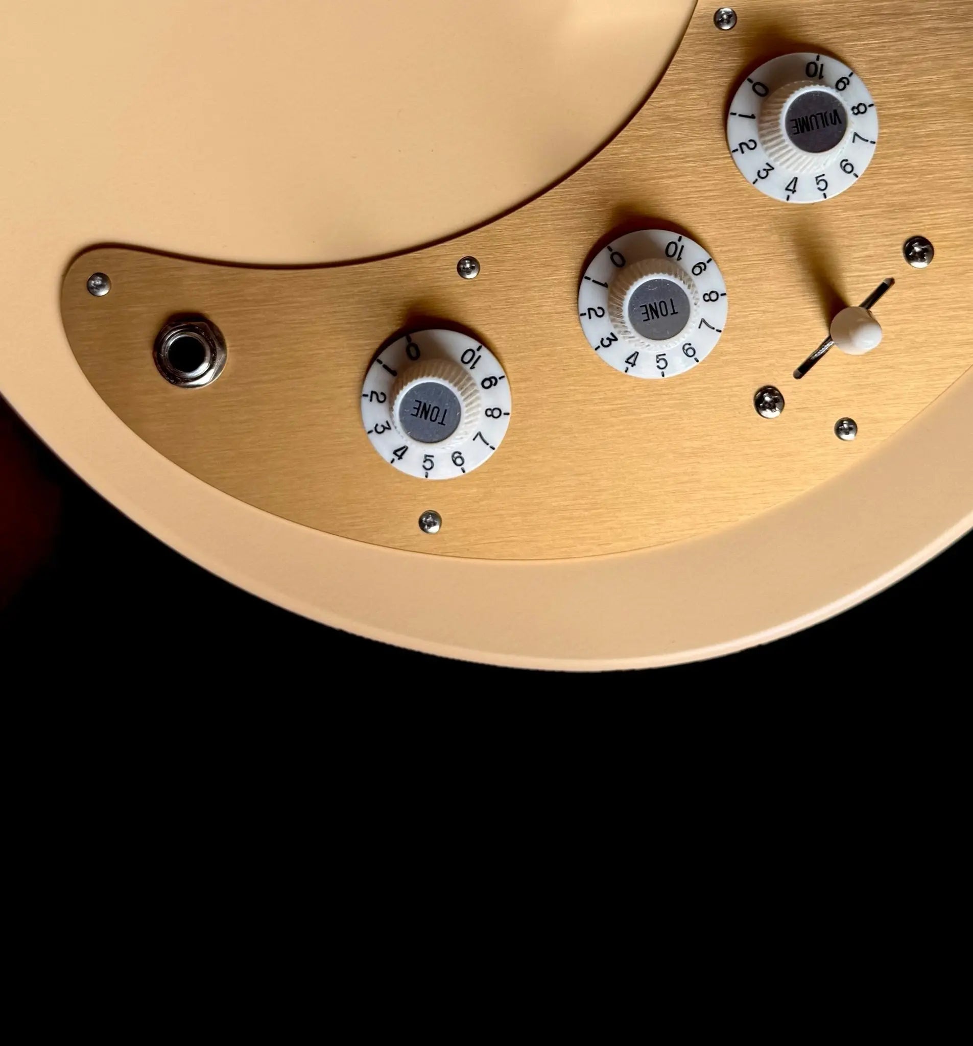 Eastman Fullertone SC52 Desert Sand (Price inc. Custom Pro Setup Package) - Richards Guitars Of Stratford Upon Avon