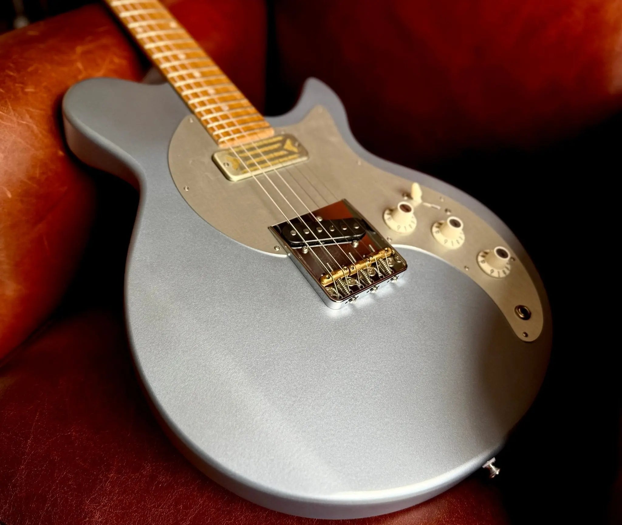 Eastman Fullertone SC52 Ice Blue Metalic (Price inc. Custom Pro Setup Package) - Richards Guitars Of Stratford Upon Avon