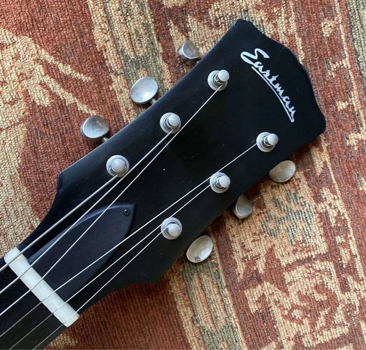 Eastman SB55/v - SB (Price inc. Custom Pro Setup Package) - Richards Guitars Of Stratford Upon Avon