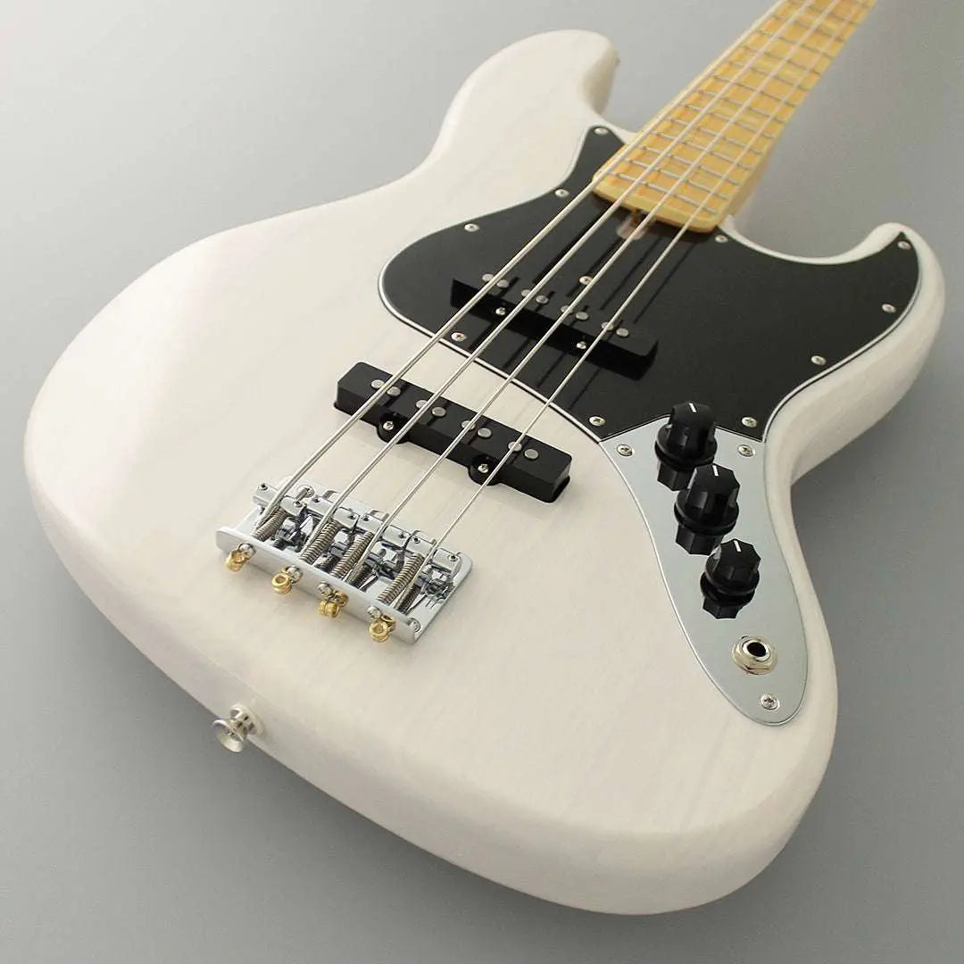 FGN Guitars Neoclassic JB 100M Ash White Blonde - Richards Guitars Of Stratford Upon Avon