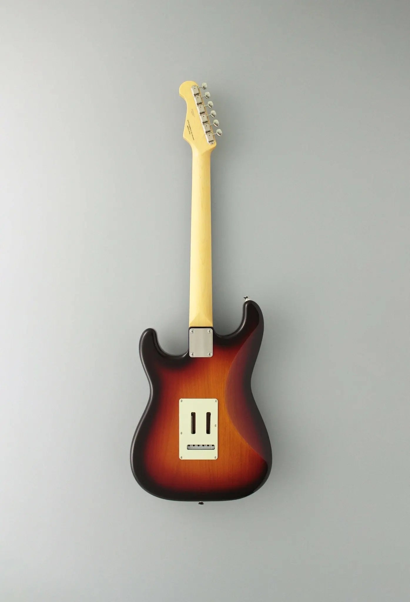 FGN Neoclassic NST100RAL (Alder Vintage Sunburst) - Richards Guitars Of Stratford Upon Avon