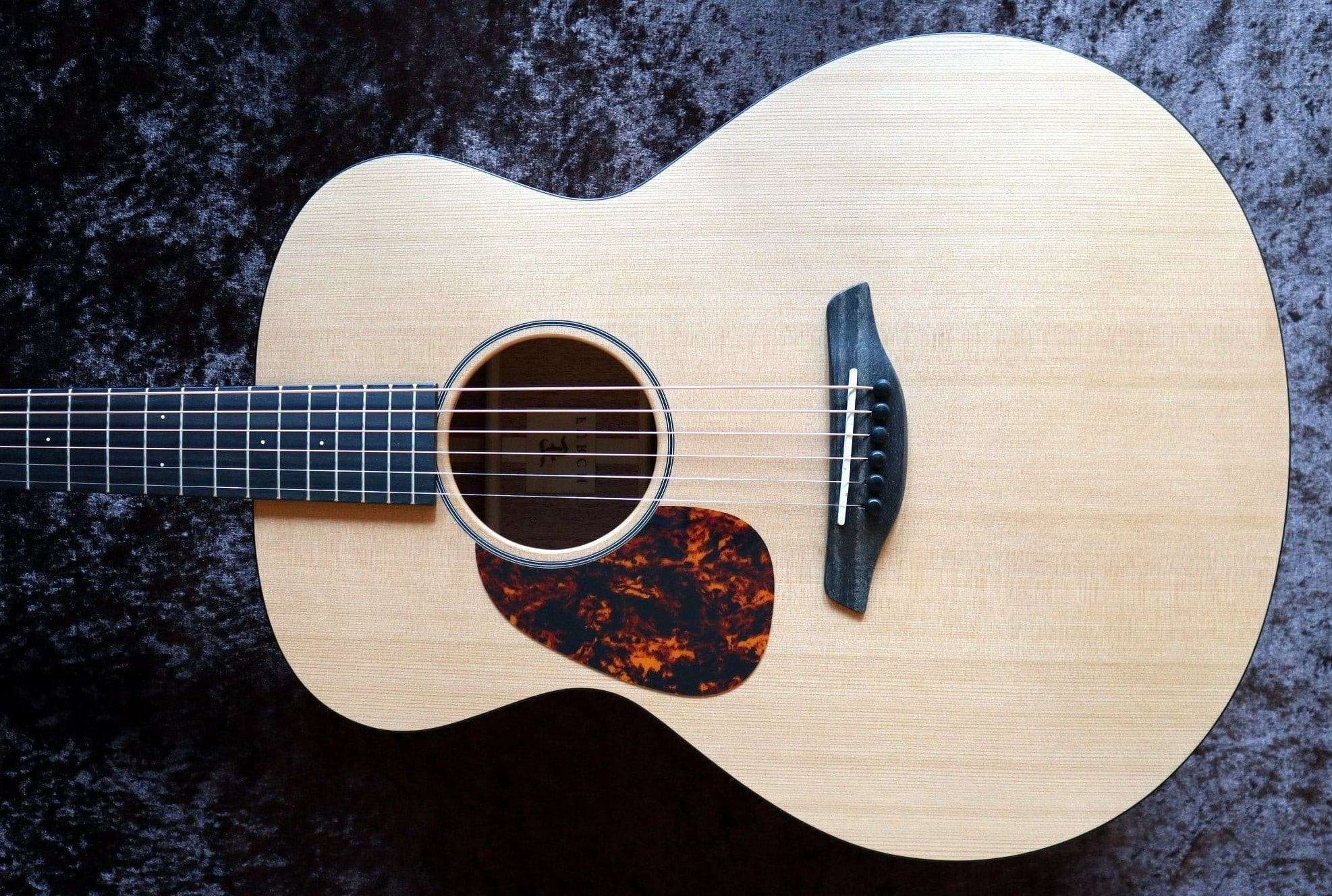 Furch Blue G CM Left Handed (Grand Auditorium / Cedar / Mahogany) Acoustic Guitar (2025 CNR Active Upgrade Model) - Richards Guitars Of Stratford Upon Avon