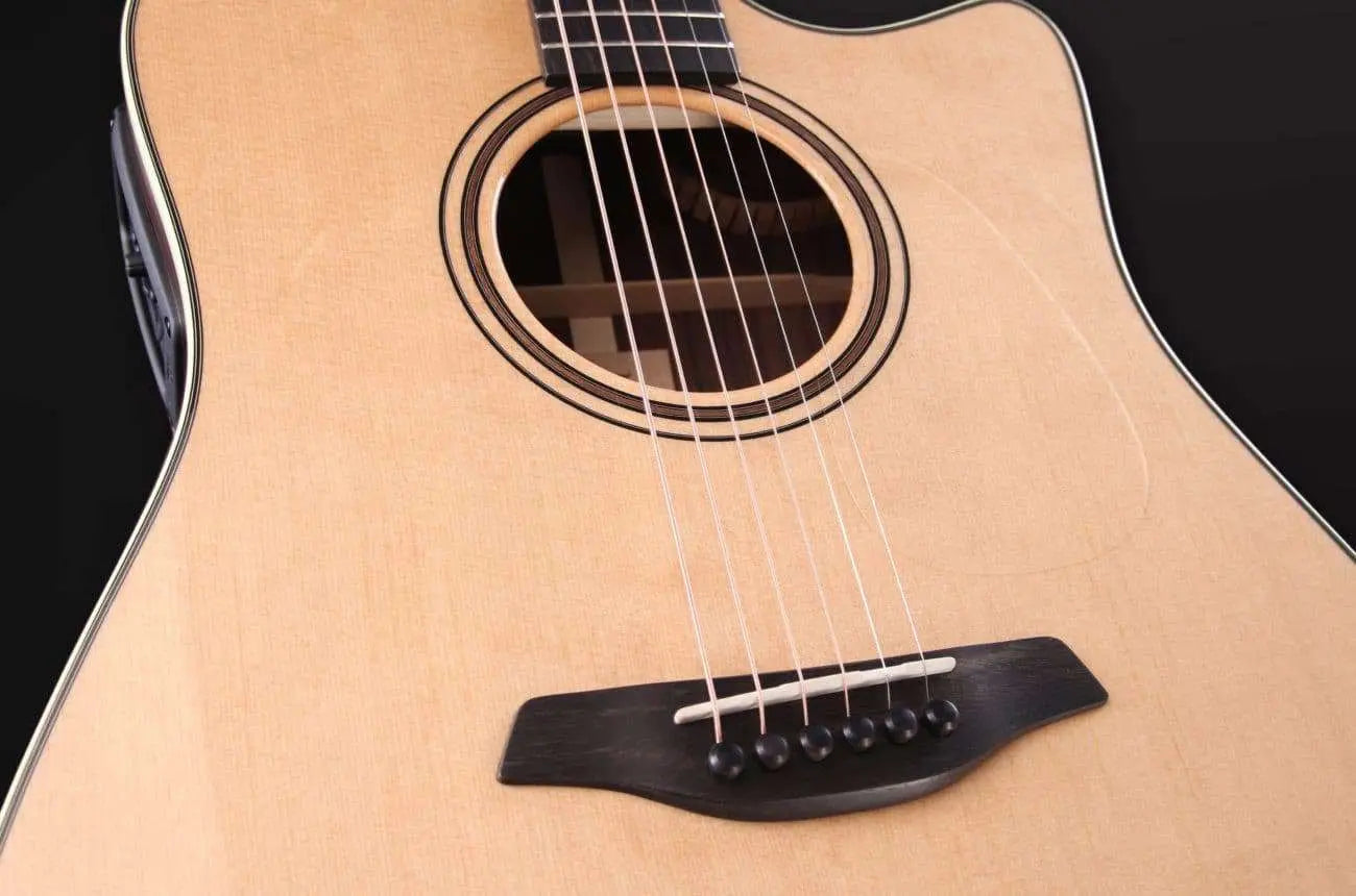 Furch Green Dc - SR Master's Choice Dreadnought (cutaway) Acoustic Guitar (2025 CNR Active Upgrade Model) - Richards Guitars Of Stratford Upon Avon