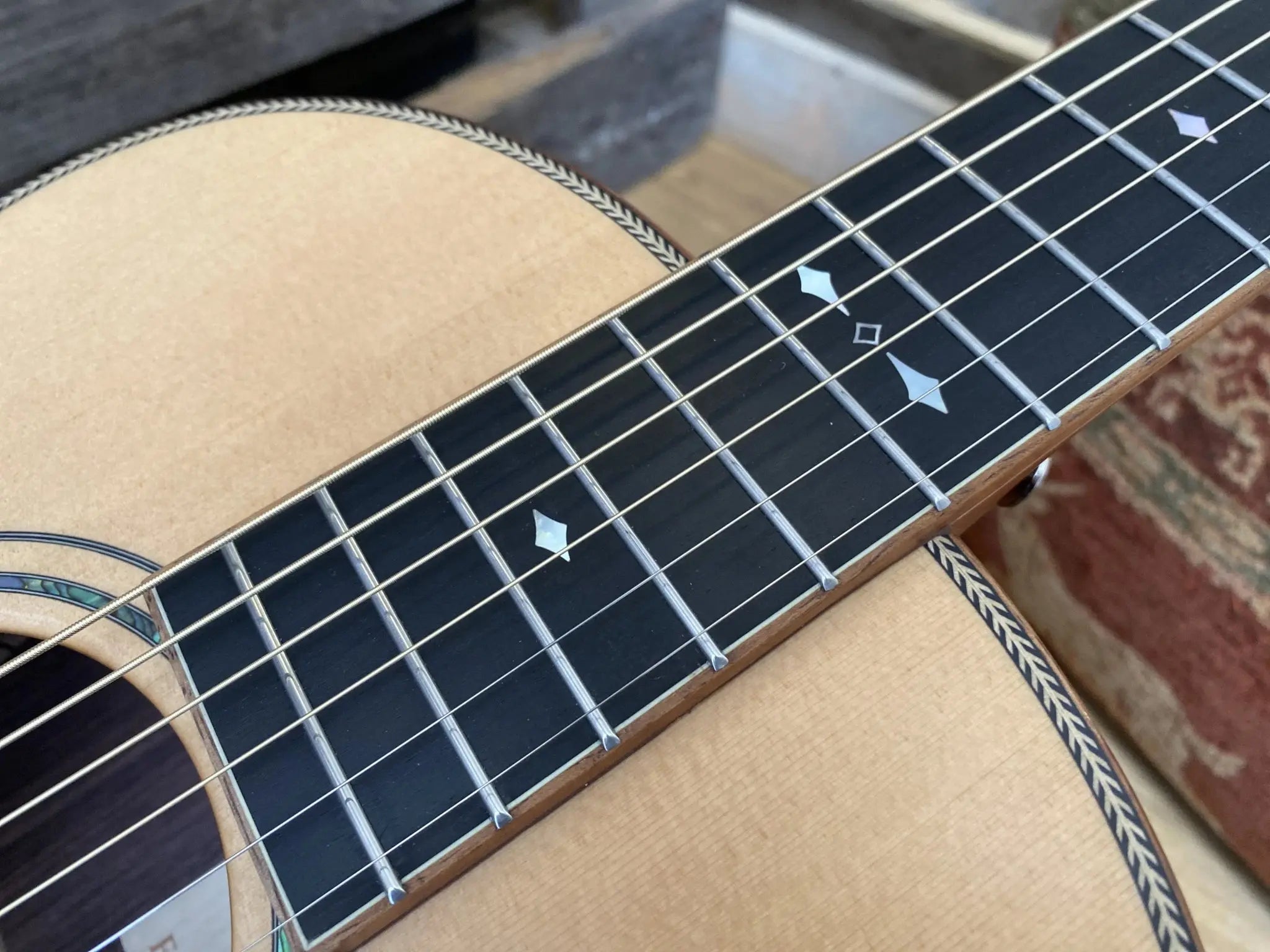 Furch Vintage 3 OOM SR Acoustic Guitar (2025 CNR Active Upgrade Model) - Richards Guitars Of Stratford Upon Avon