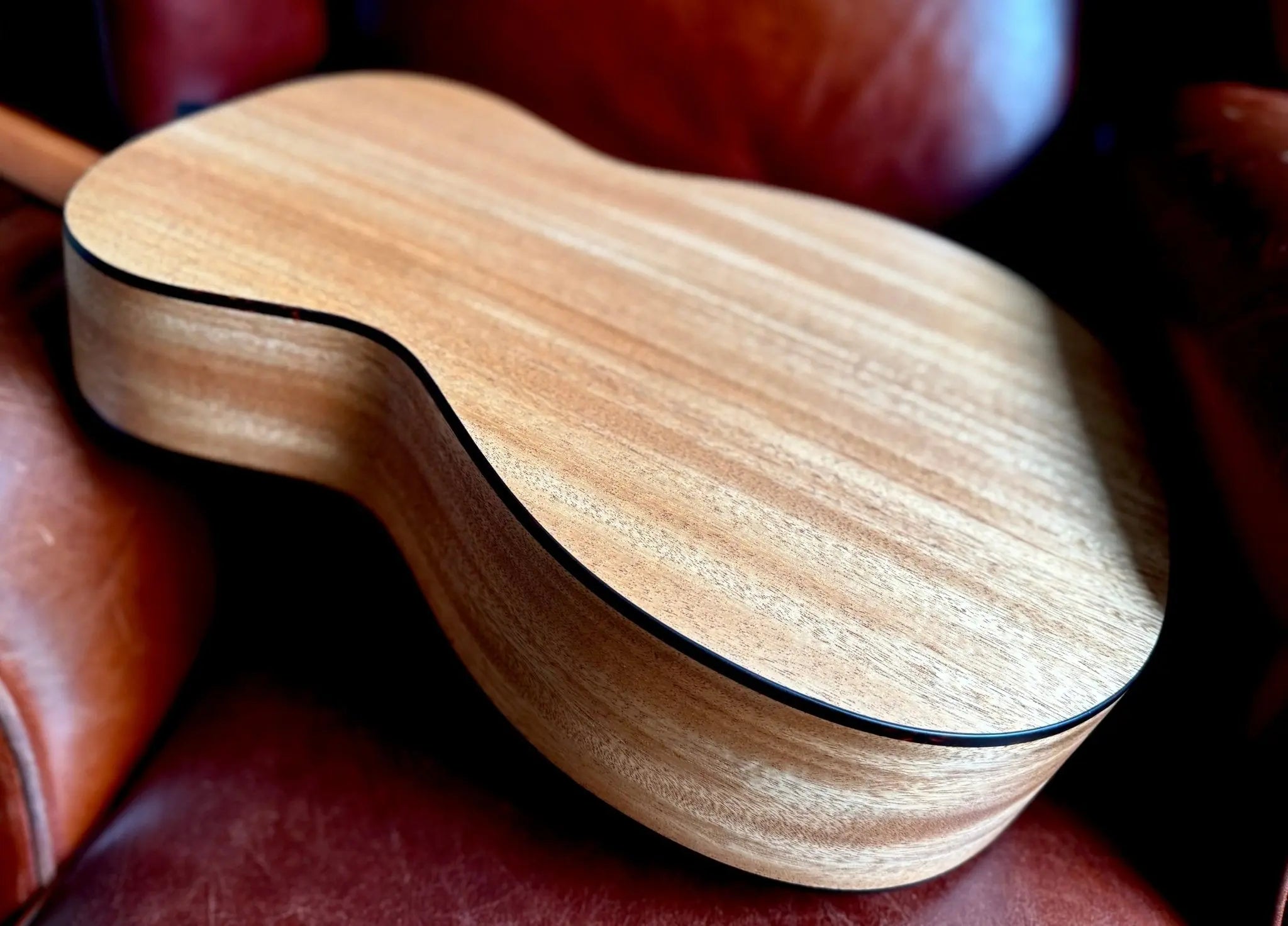 Furch Vintage Pure OM SM (2025 CNR Active Upgrade Model) - Richards Guitars Of Stratford Upon Avon