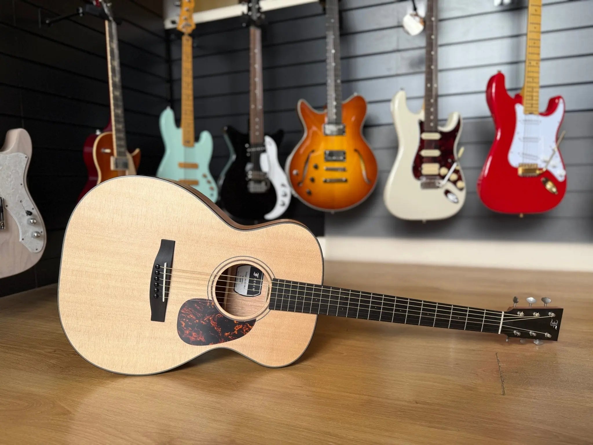 Furch Vintage Pure OM SM (2025 CNR Active Upgrade Model) - Richards Guitars Of Stratford Upon Avon