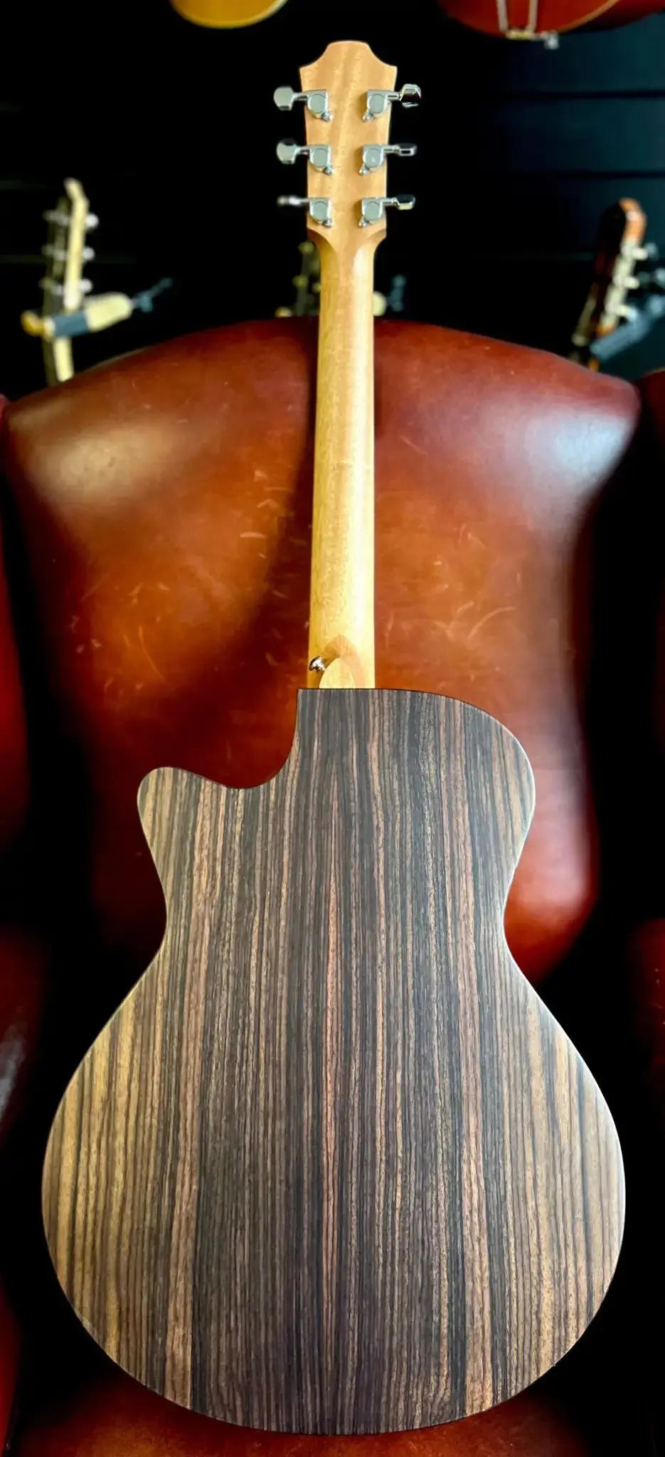 Furch Violet Deluxe Gc ER Deluxe Engelmann Spruce With Rosewood Back & Sides Acoustic Guitar (2025 CNR Active Upgrade Model) - Richards Guitars Of Stratford Upon Avon