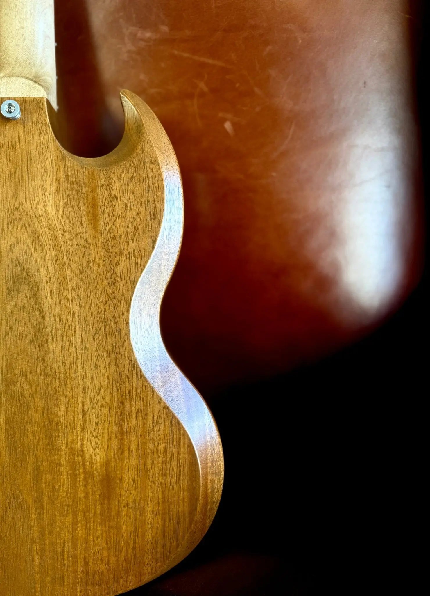 Gibson Tribute SG in Natural Walnut (used) - Richards Guitars Of Stratford Upon Avon