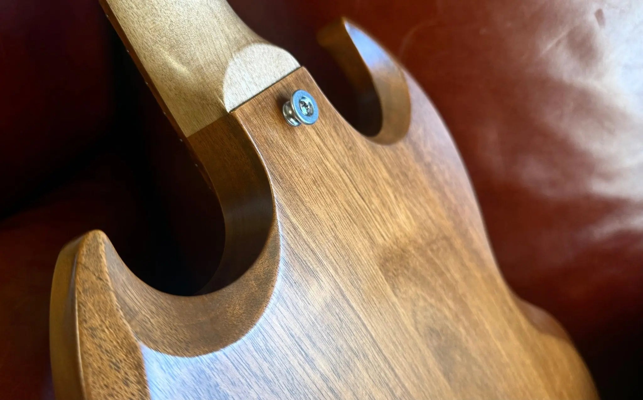 Gibson Tribute SG in Natural Walnut (used) - Richards Guitars Of Stratford Upon Avon