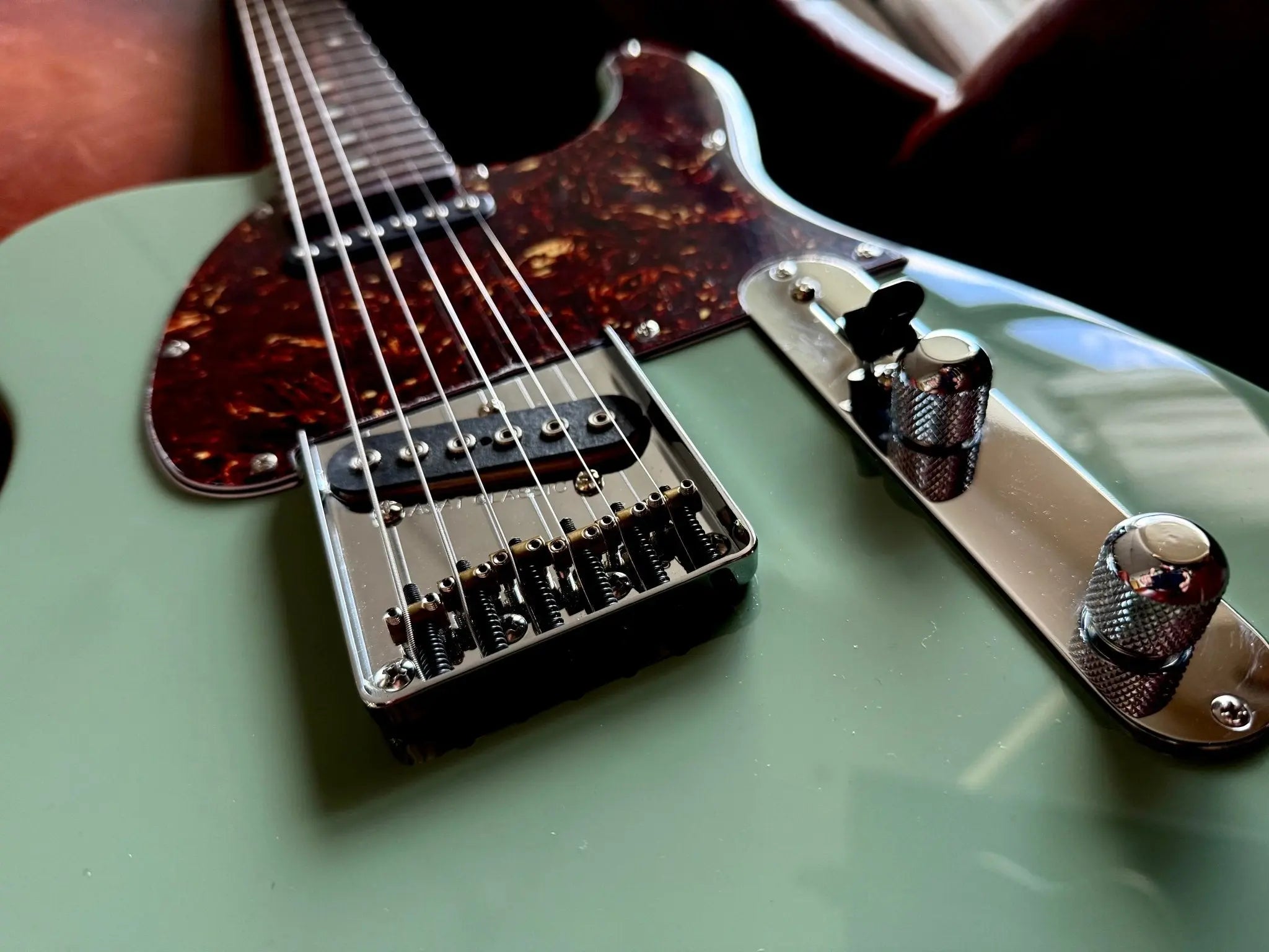 G&L Fullerton Deluxe ASAT Classic Matcha Green over Alder w' Deluxe Gigbag - Richards Guitars Of Stratford Upon Avon