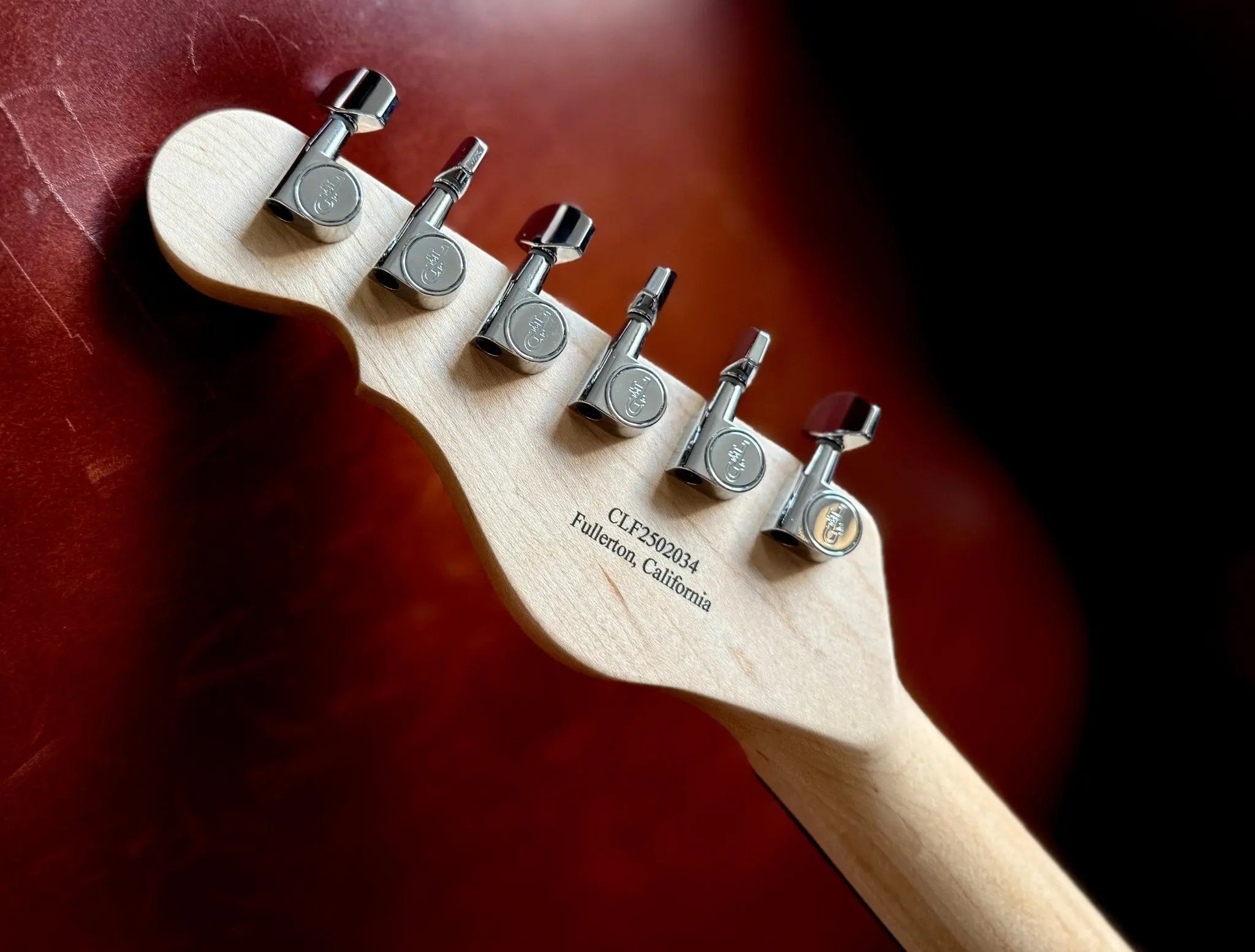 G&L Fullerton Deluxe ASAT Classic Matcha Green over Alder w' Deluxe Gigbag - Richards Guitars Of Stratford Upon Avon