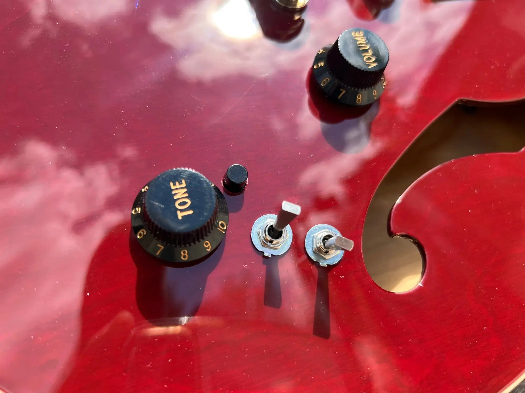 Godin Montreal Premiere Pro Semi - Acoustic Guitar ~ Aztek Red - Richards Guitars Of Stratford Upon Avon