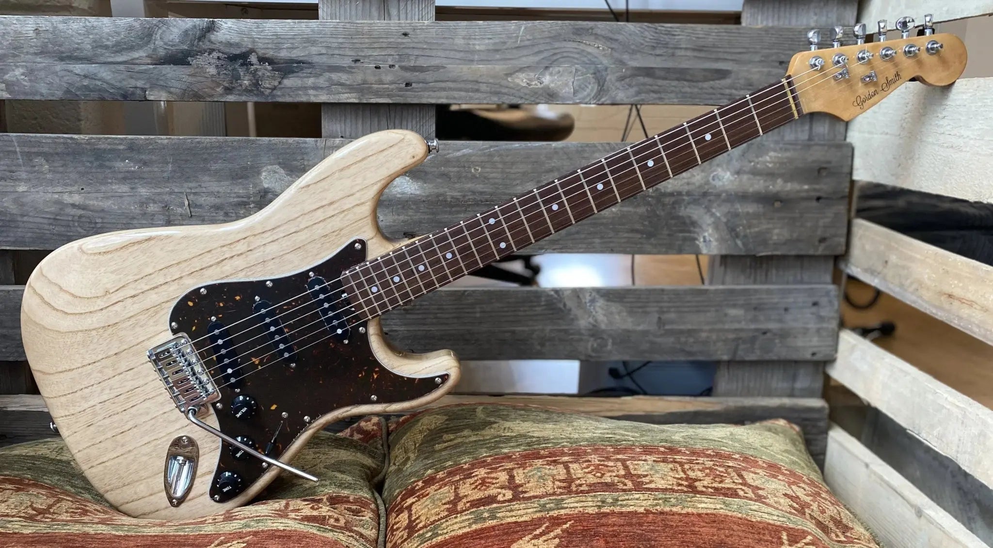 Gordon Smith Classic S Natural Swamp Ash Custom SN: 20149 - Richards Guitars Of Stratford Upon Avon