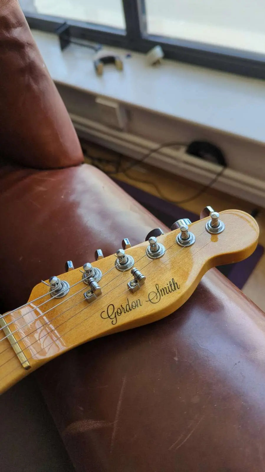 Gordon Smith Classic T Custom Pro Spec W'Trans Blonde Full Gloss Inc CTS / Switchcraft - Richards Guitars Of Stratford Upon Avon