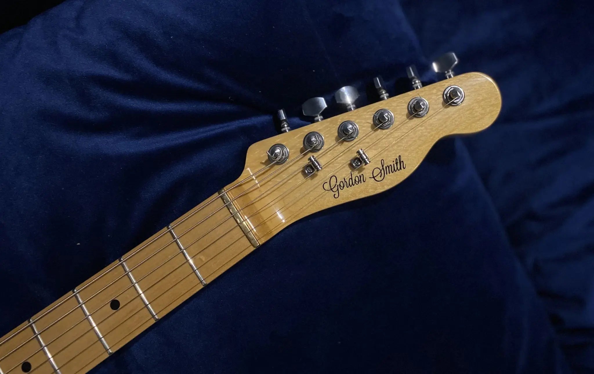 Gordon Smith Classic T "Standard" Vintage Blonde With Maple Board - Richards Guitars Of Stratford Upon Avon