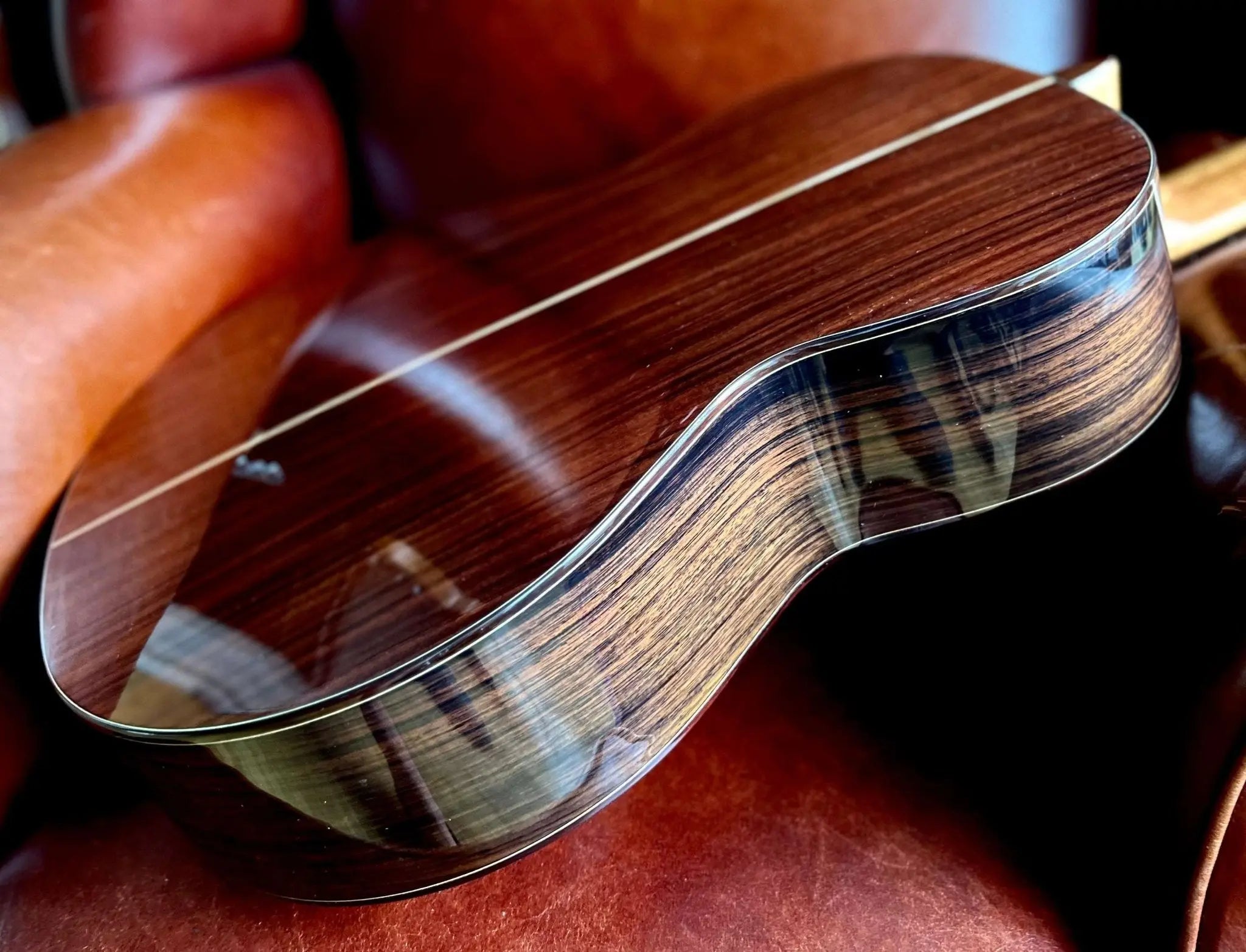 Kremona FIESTA FC, Solid Red Cedar, Solid Indian Rosewood - Richards Guitars Of Stratford Upon Avon