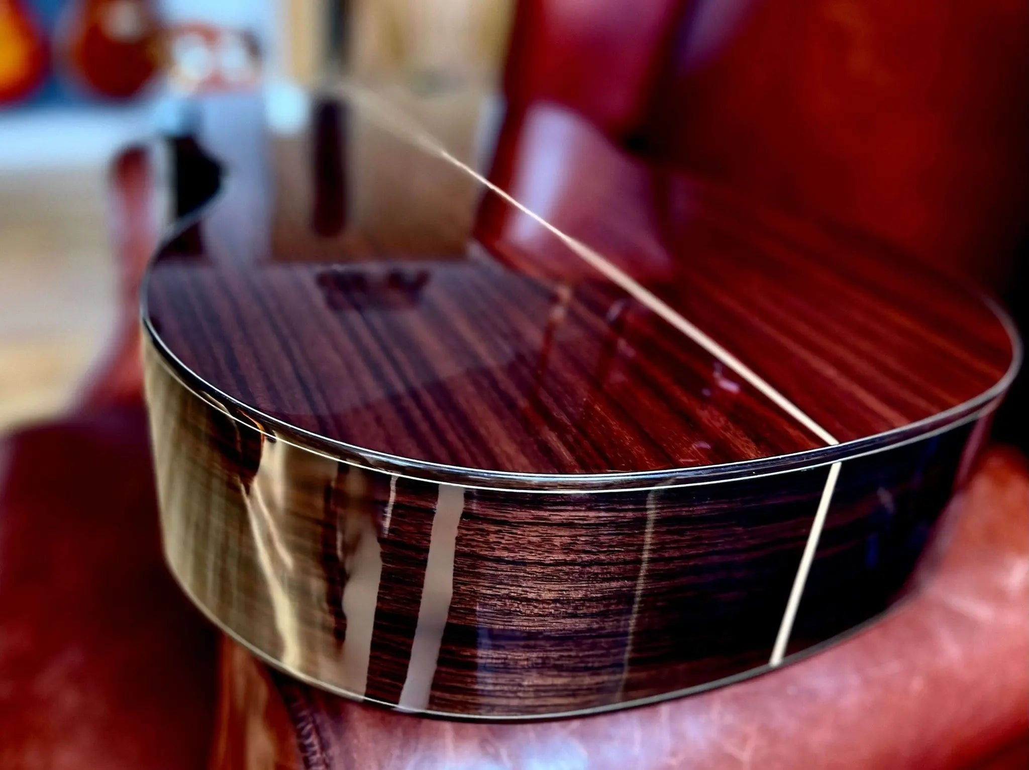 Kremona FIESTA FC, Solid Red Cedar, Solid Indian Rosewood - Richards Guitars Of Stratford Upon Avon