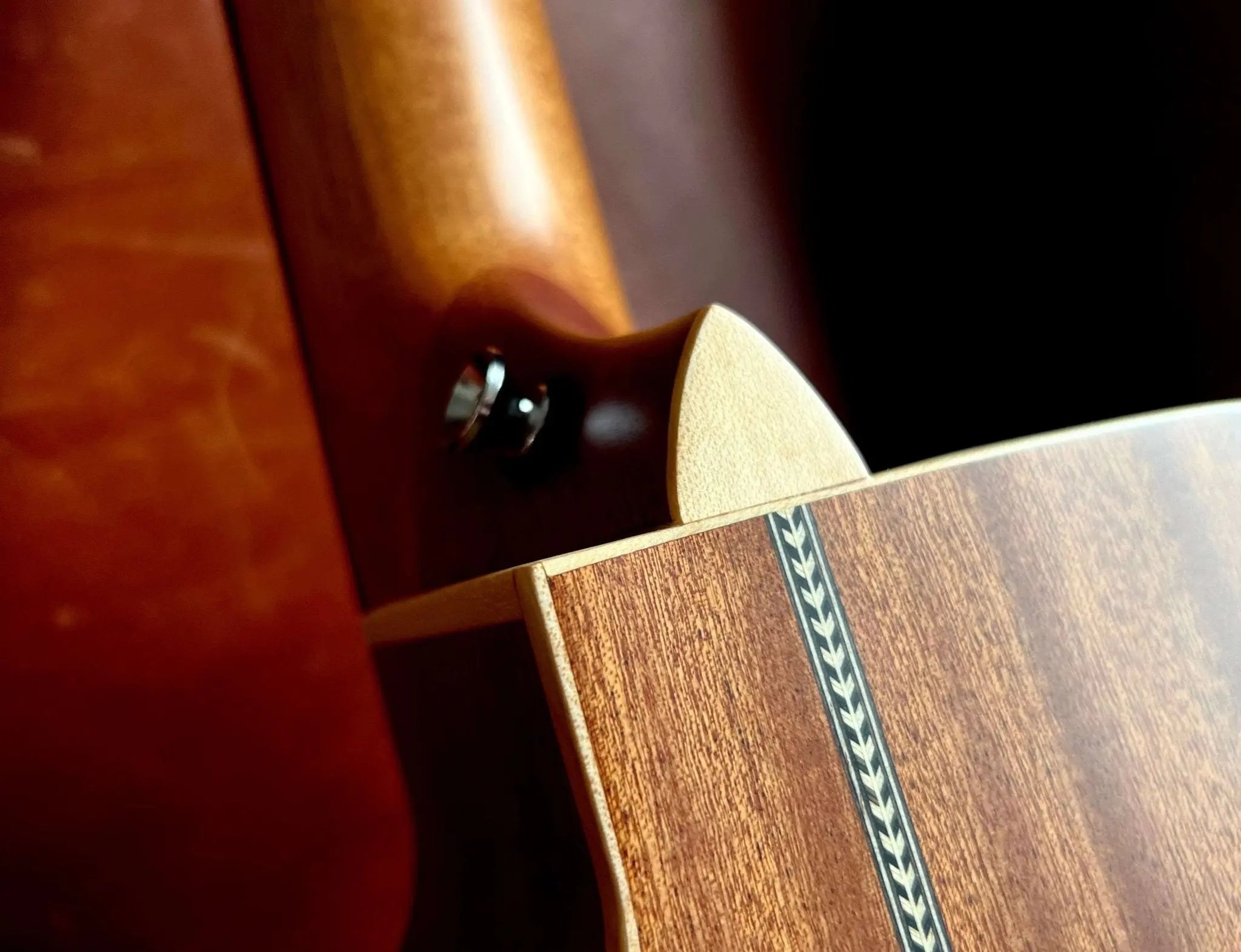 Kremona M25 Cutaway Acoustic Guitar - Richards Guitars Of Stratford Upon Avon