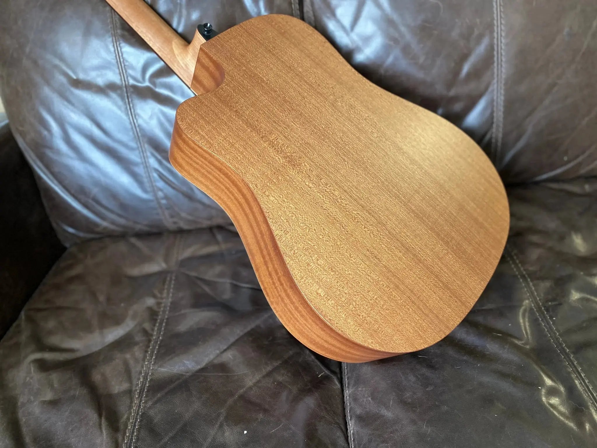 LAG T70DC DREADNOUGHT CUTAWAY - Richards Guitars Of Stratford Upon Avon