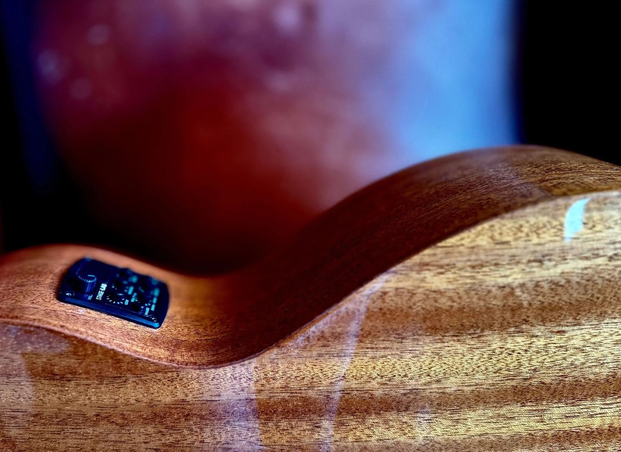 LAG TRAMONTANE 98 T98ACE AUDITORIUM, CUTAWAY, ELECTRO - Richards Guitars Of Stratford Upon Avon