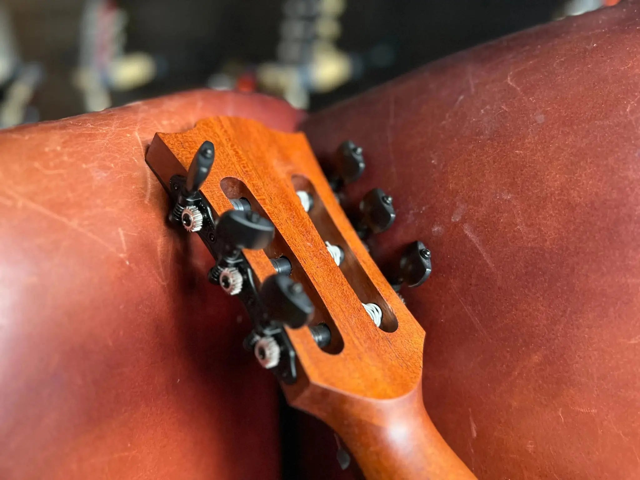 LAG TRAMONTANE TN170ASCE COUNTRY AUDITORIUM SLIM CUTAWAY Nylon Electro - Richards Guitars Of Stratford Upon Avon