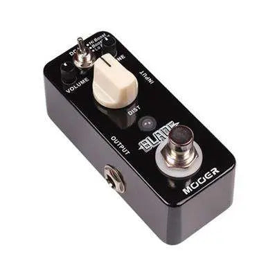 MOOER BLADE METAL DISTORTION PEDAL - Richards Guitars Of Stratford Upon Avon