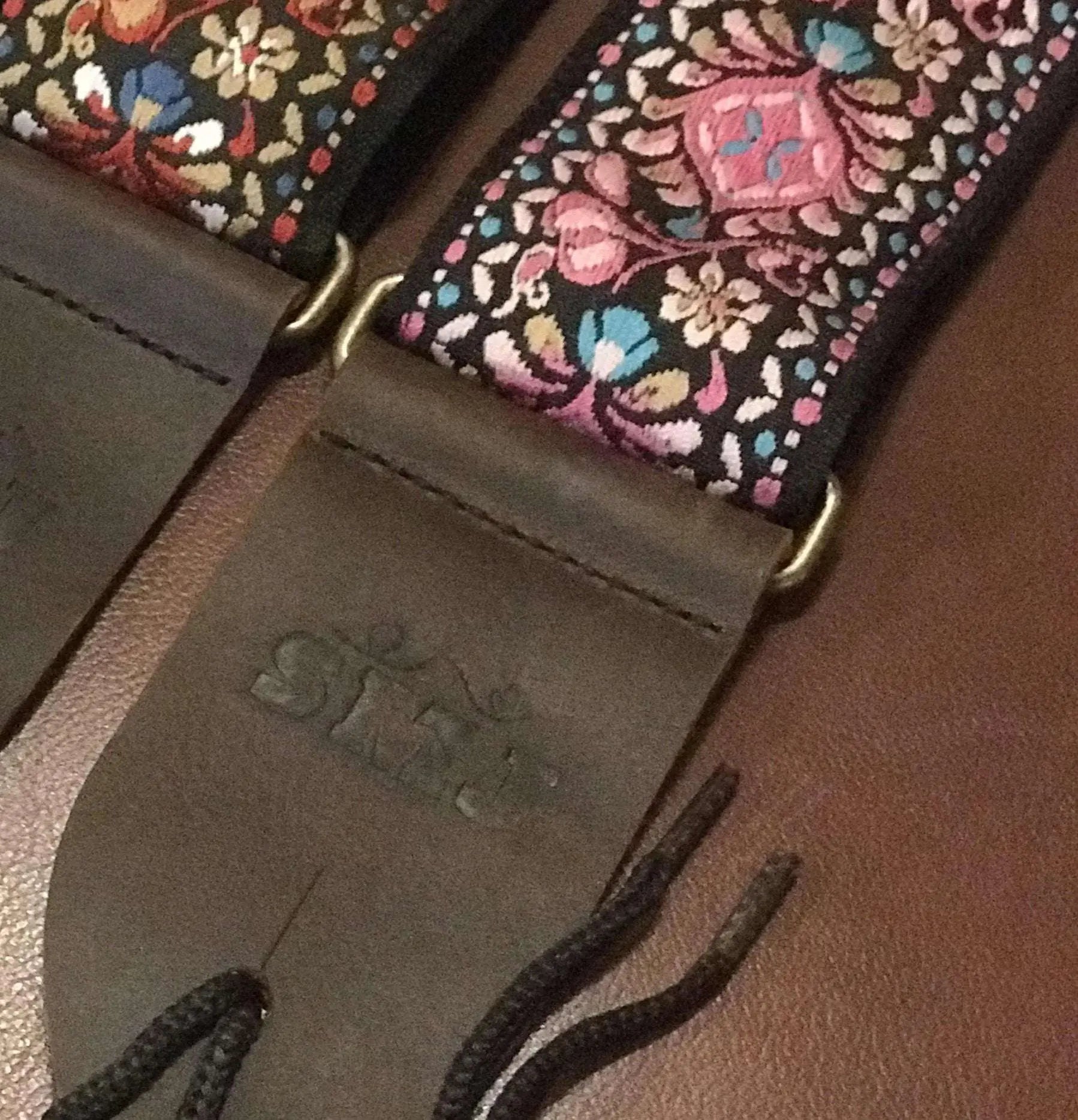 SMJ Reserve Collection "Ruby Tiger" Guitar Strap - Richards Guitars Of Stratford Upon Avon