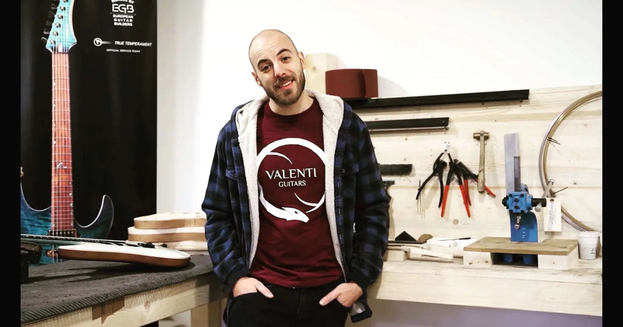 Valenti Nebula Carved - Richards Guitars Of Stratford Upon Avon