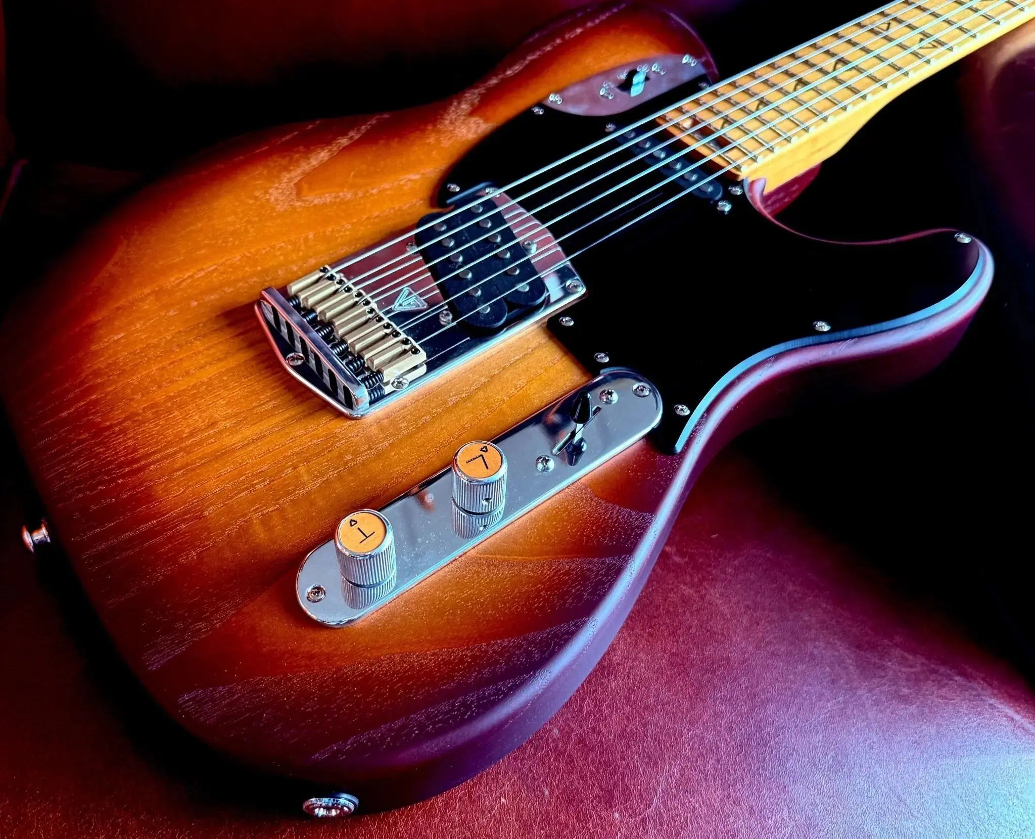 Valiant Titan Sunburst With Stainless Steel Frets Upgrade - Richards Guitars Of Stratford Upon Avon