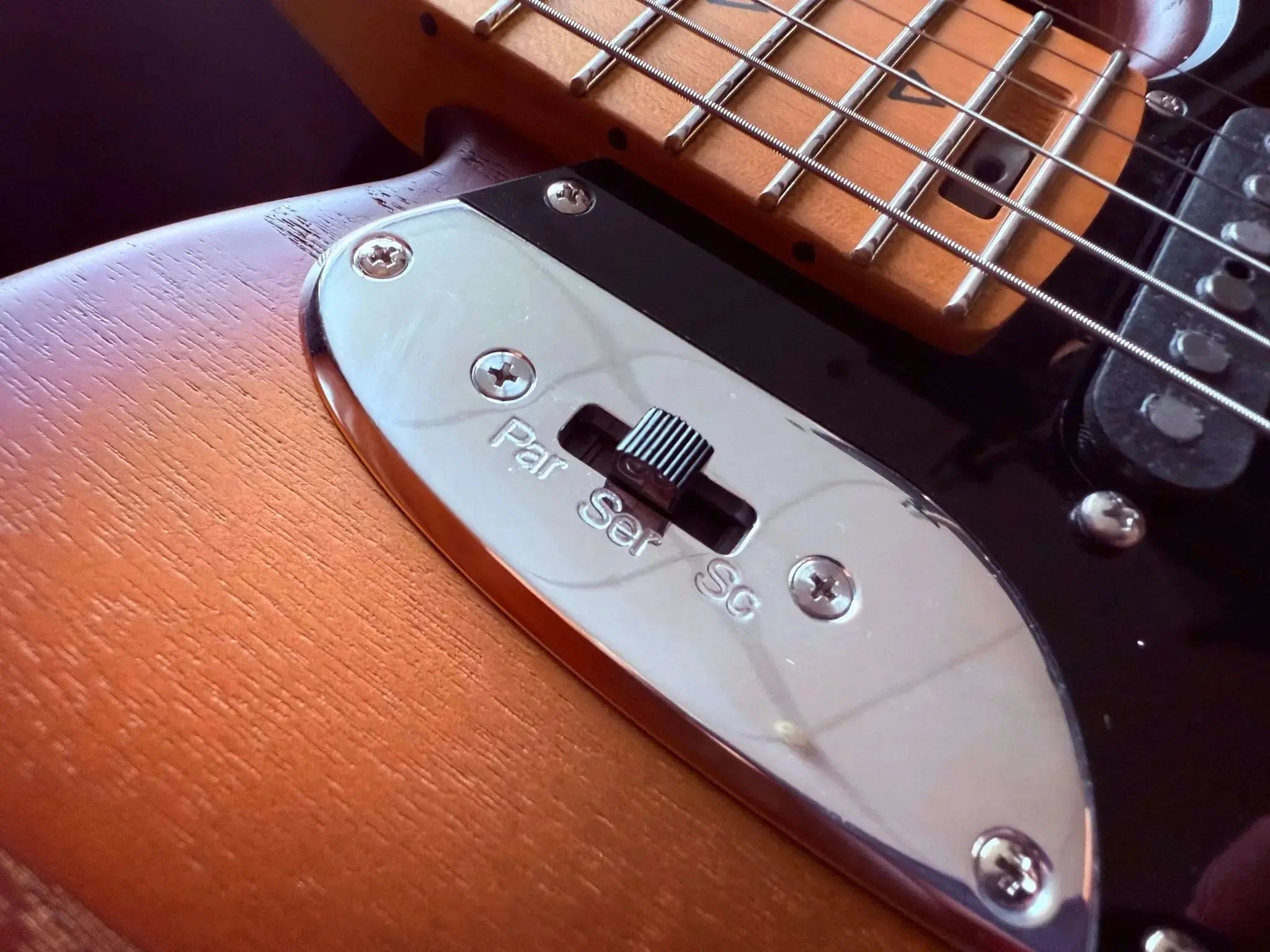 Valiant Titan Sunburst With Stainless Steel Frets Upgrade - Richards Guitars Of Stratford Upon Avon