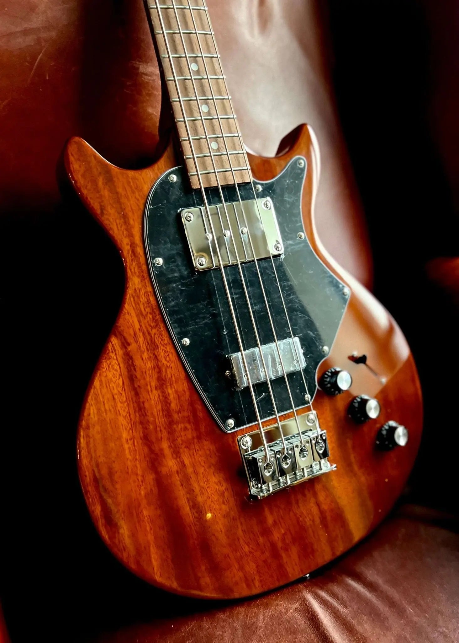 Vintage REVO Series 'Callan' Bass VRB70CR See Thru Cherry Red - Richards Guitars Of Stratford Upon Avon