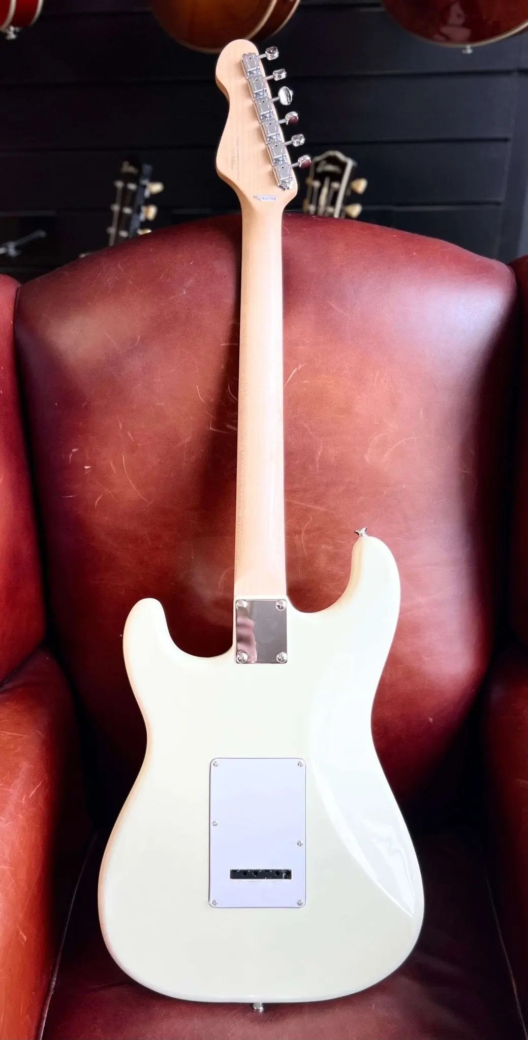 Vintage V6VW ReIssued Electric Guitar ~ Vintage White - Richards Guitars Of Stratford Upon Avon