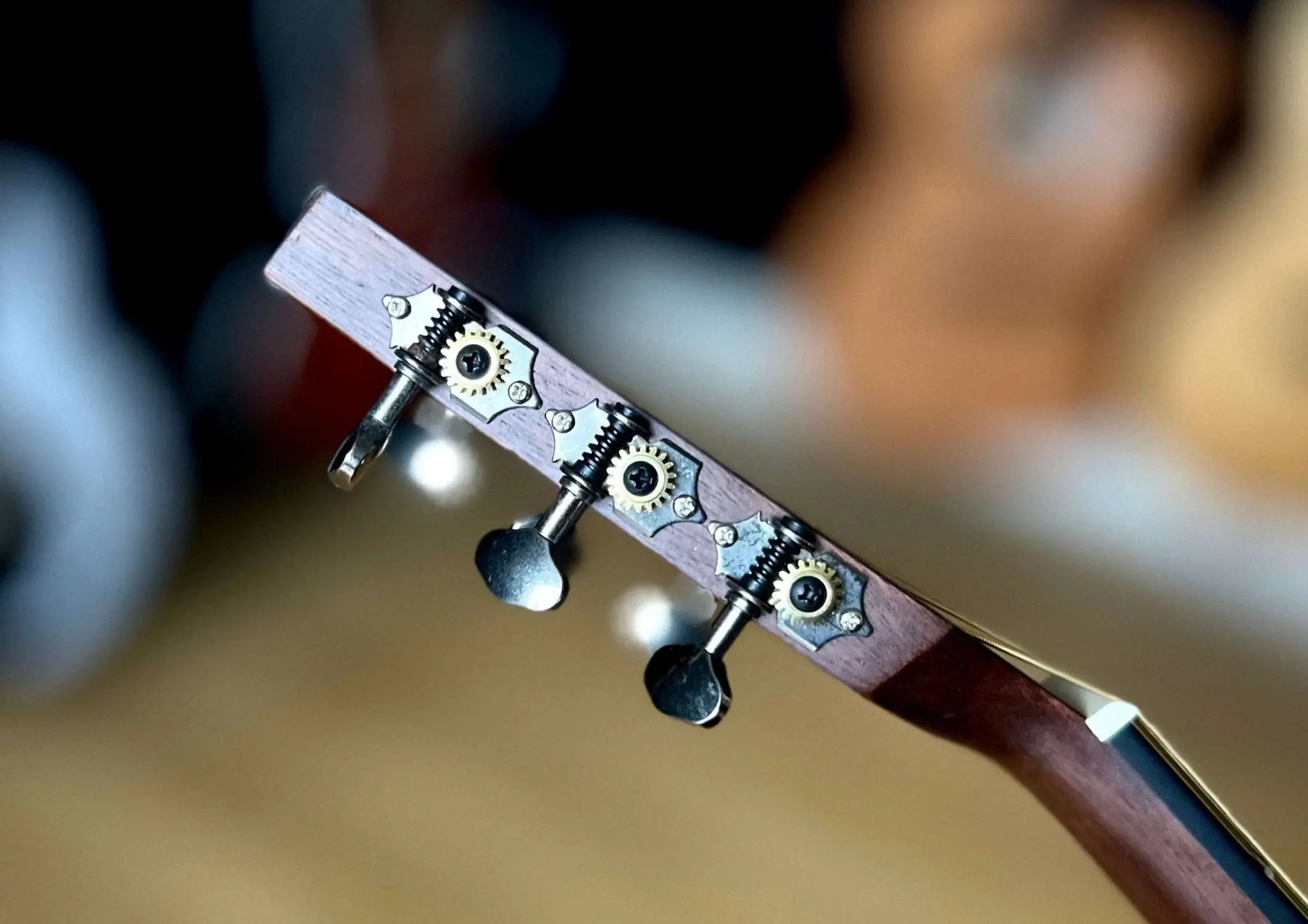 Vintage* V880AQ Historic Series 'Parlour' Acoustic Guitar - Richards Guitars Of Stratford Upon Avon