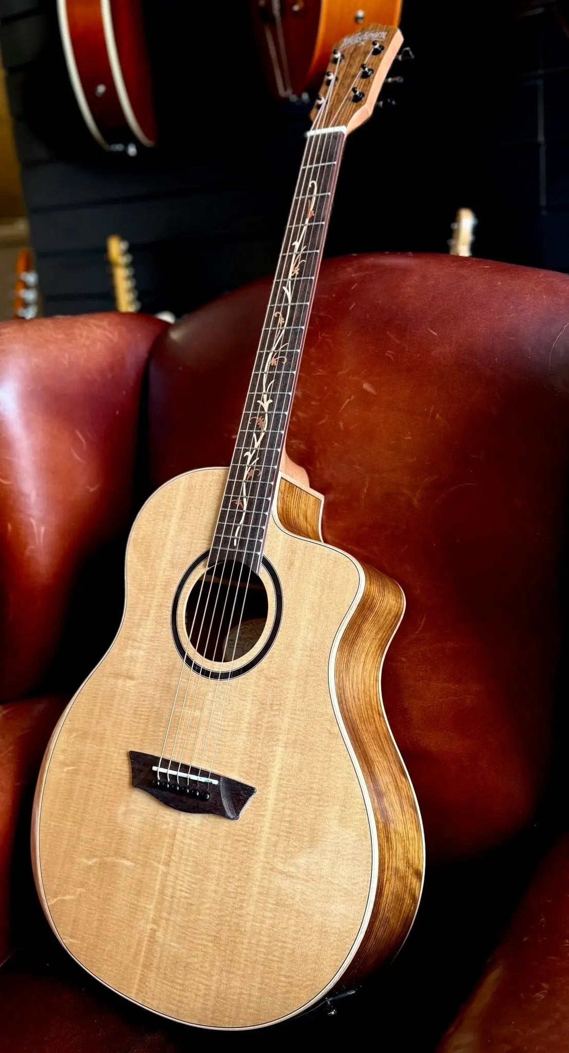Washburn Bella Tono SUPREMA SC40SCE - Natural - NEW 2025 Electro Acoustic Guitar - Richards Guitars Of Stratford Upon Avon