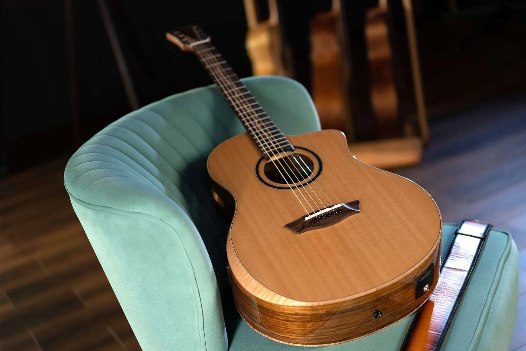 Washburn Bella Tono SUPREMA SC40SCE - Natural - NEW 2025 Electro Acoustic Guitar - Richards Guitars Of Stratford Upon Avon