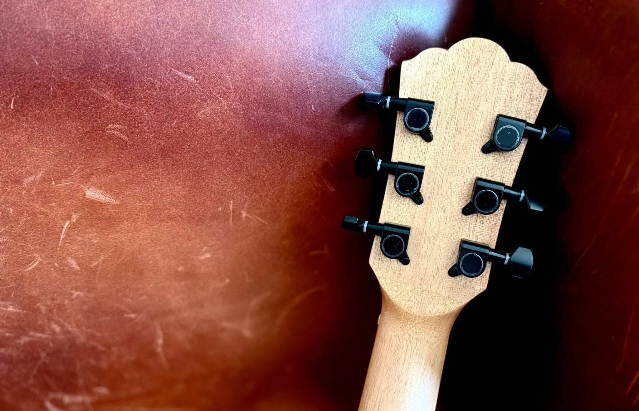 Washburn Bella Tono SUPREMA SC40SCE - Natural - NEW 2025 Electro Acoustic Guitar - Richards Guitars Of Stratford Upon Avon